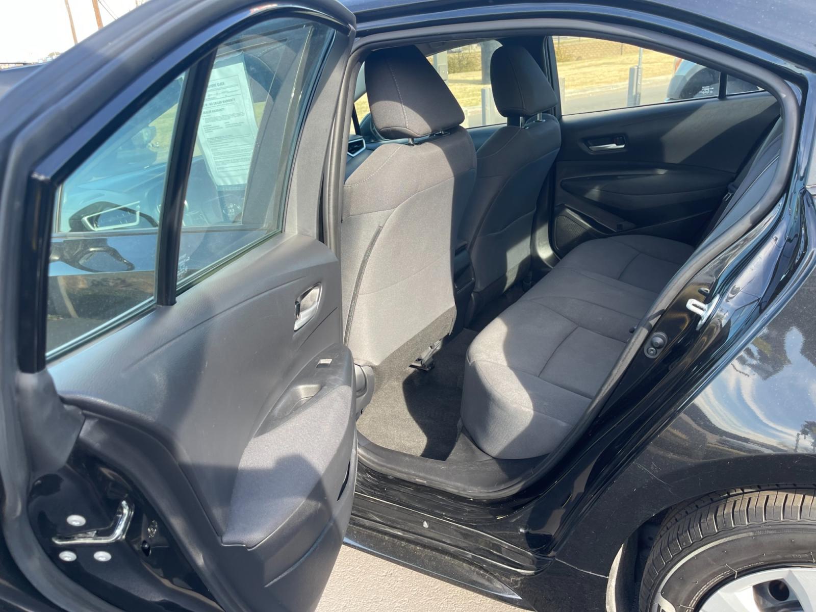 2020 BLACK Toyota Corolla LE (5YFEPRAE7LP) with an 1.8L L4 DOHC 16V engine, CVT transmission, located at 420 I-35E, Lancaster, TX, 75146, (469) 297-4144, 32.593929, -96.823685 - Photo #8