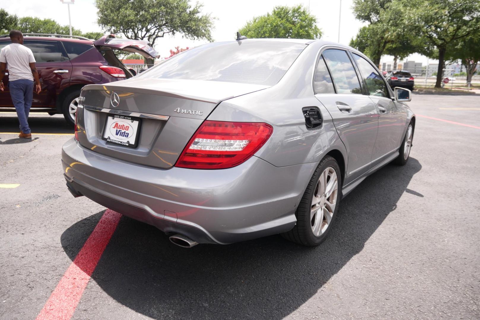 2013 SILVER Mercedes-Benz C-Class C300 4MATIC Sport Sedan (WDDGF8AB4DR) with an 3.0L V6 DOHC 24V engine, 7-Speed Automatic transmission, located at 8640 E R L Thornton Fwy, Dallas, TX, 75228, (469) 297-4144, 32.794128, -96.693008 - Photo#2