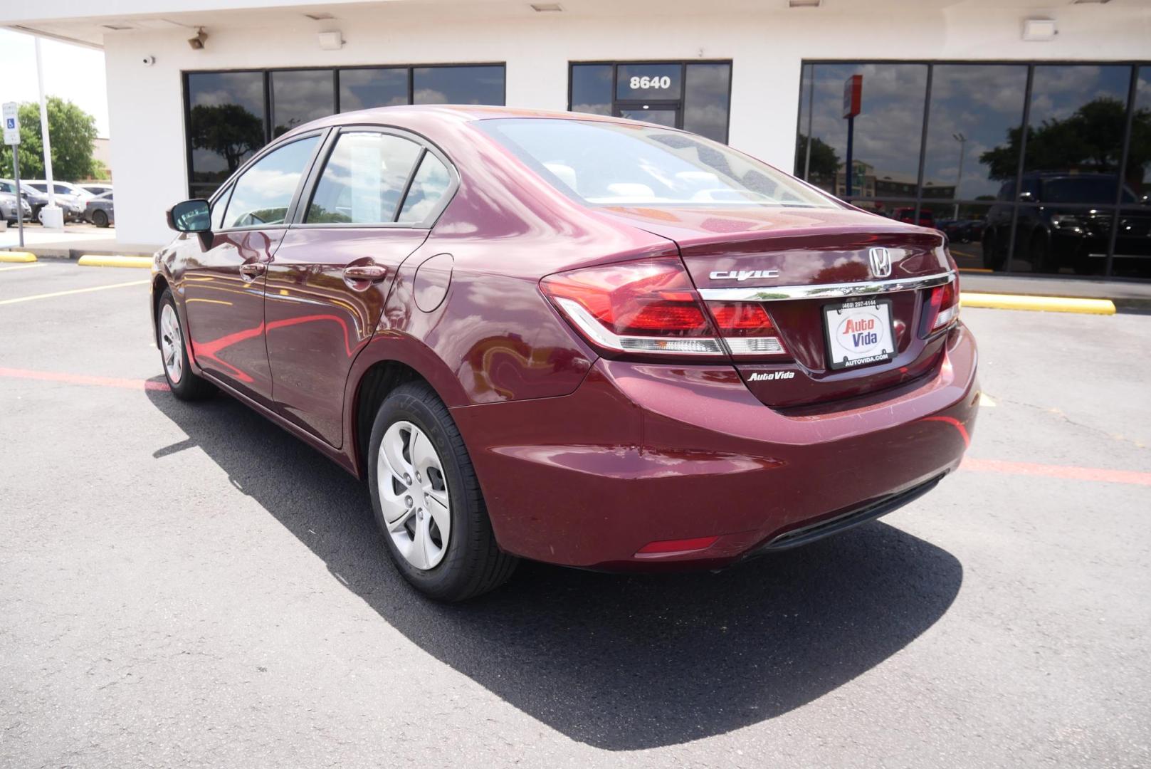 2015 MAROON Honda Civic LX Sedan CVT (2HGFB2F59FH) with an 1.8L L4 SOHC 16V engine, Continuously Variable Transmission transmission, located at 8640 E R L Thornton Fwy, Dallas, TX, 75228, (469) 297-4144, 32.794128, -96.693008 - Photo#4