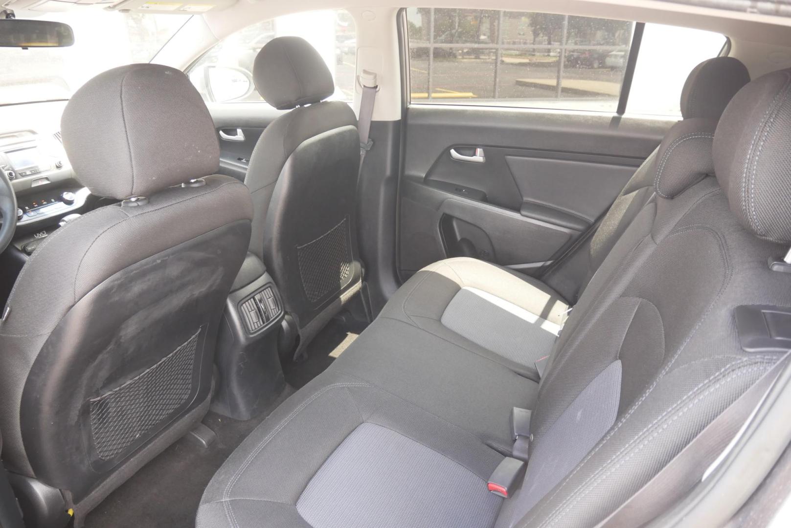 2014 SILVER Kia Sportage LX FWD (KNDPB3AC3E7) with an 2.4L V6 DOHC 24V engine, 6-Speed Automatic transmission, located at 8640 E R L Thornton Fwy, Dallas, TX, 75228, (469) 297-4144, 32.794128, -96.693008 - Photo#12