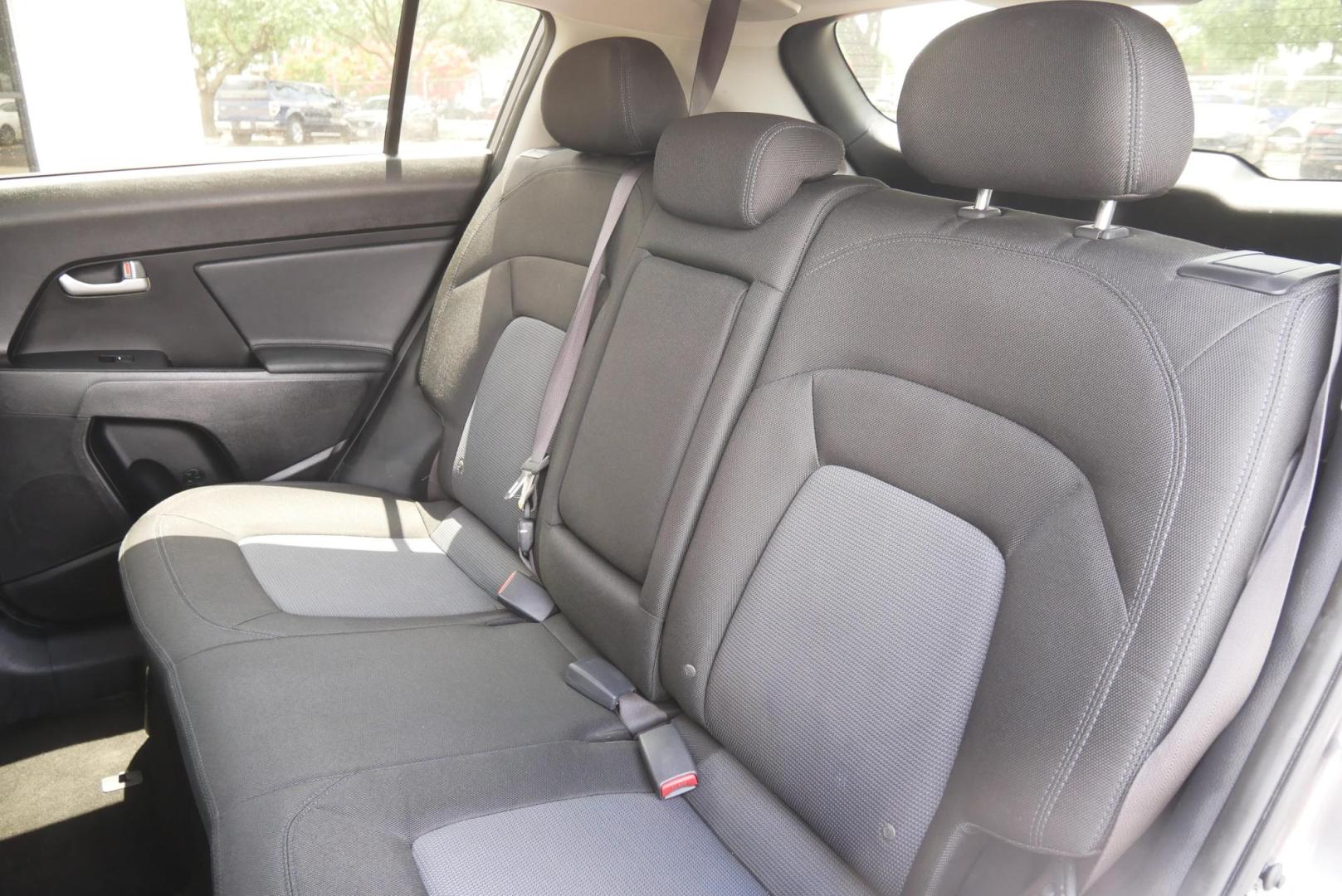 2014 SILVER Kia Sportage LX FWD (KNDPB3AC3E7) with an 2.4L V6 DOHC 24V engine, 6-Speed Automatic transmission, located at 8640 E R L Thornton Fwy, Dallas, TX, 75228, (469) 297-4144, 32.794128, -96.693008 - Photo#13