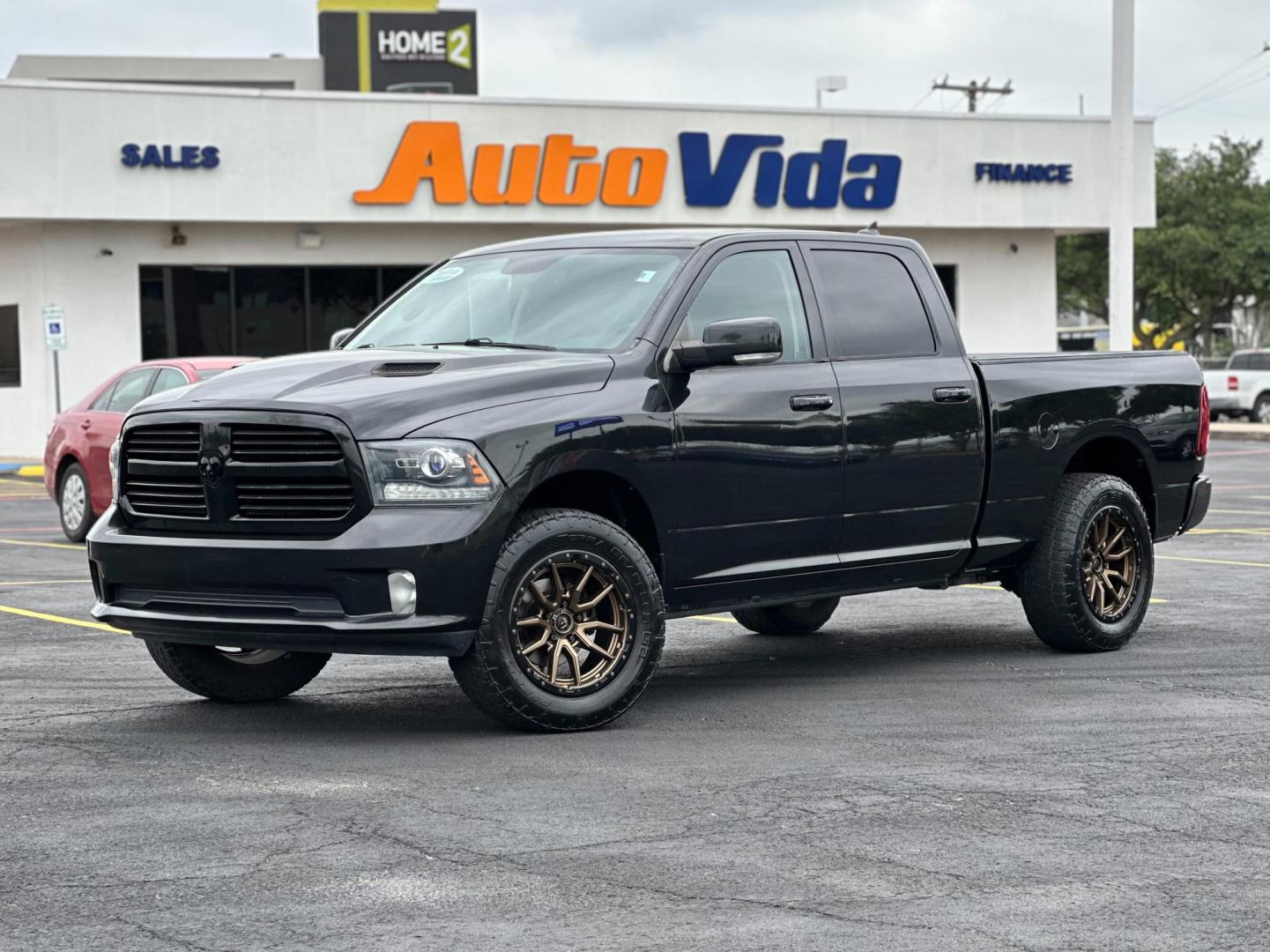 2016 BLACK /BLACK RAM 1500 Sport Crew Cab LWB 4WD (1C6RR7UT5GS) with an 5.7L V8 OHV 16V engine, 6A transmission, located at 8640 E R L Thornton Fwy, Dallas, TX, 75228, (469) 297-4144, 32.794128, -96.693008 - Photo#11