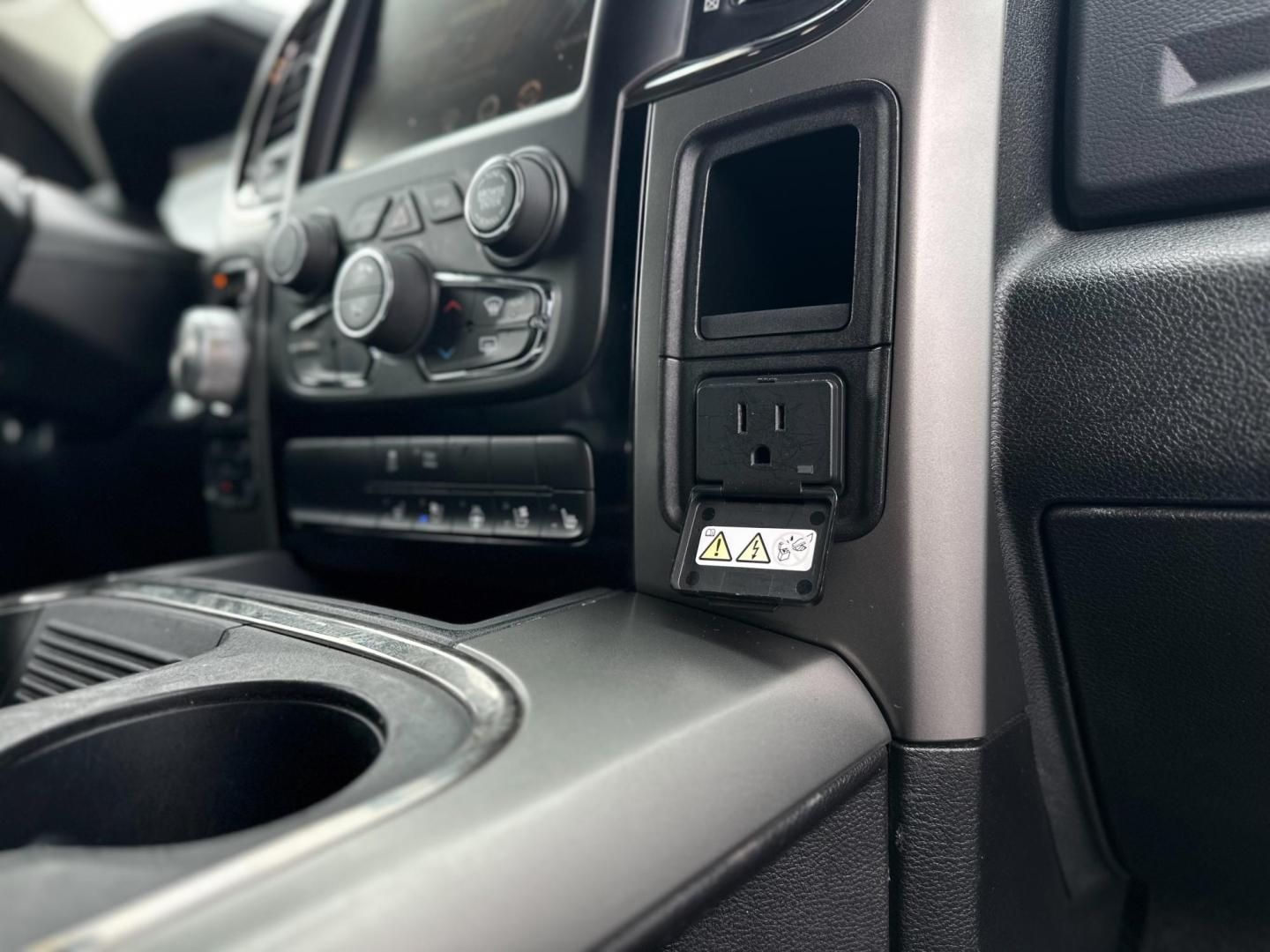 2016 BLACK /BLACK RAM 1500 Sport Crew Cab LWB 4WD (1C6RR7UT5GS) with an 5.7L V8 OHV 16V engine, 6A transmission, located at 8640 E R L Thornton Fwy, Dallas, TX, 75228, (469) 297-4144, 32.794128, -96.693008 - Photo#22