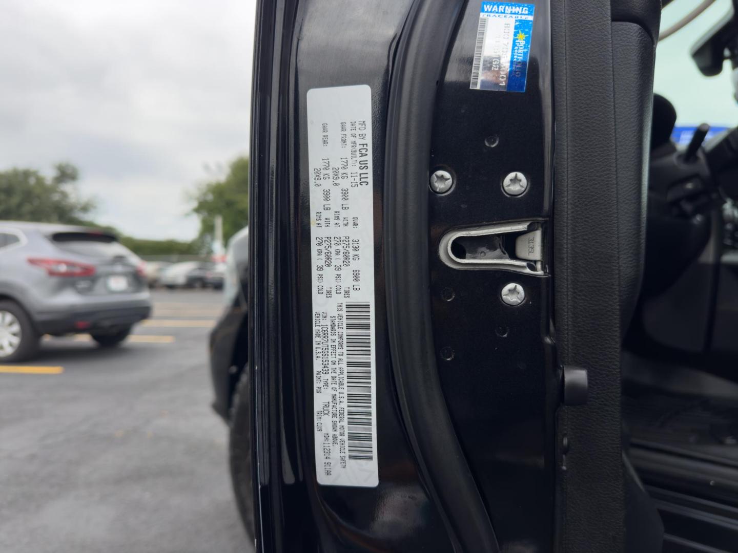 2016 BLACK /BLACK RAM 1500 Sport Crew Cab LWB 4WD (1C6RR7UT5GS) with an 5.7L V8 OHV 16V engine, 6A transmission, located at 8640 E R L Thornton Fwy, Dallas, TX, 75228, (469) 297-4144, 32.794128, -96.693008 - Photo#31