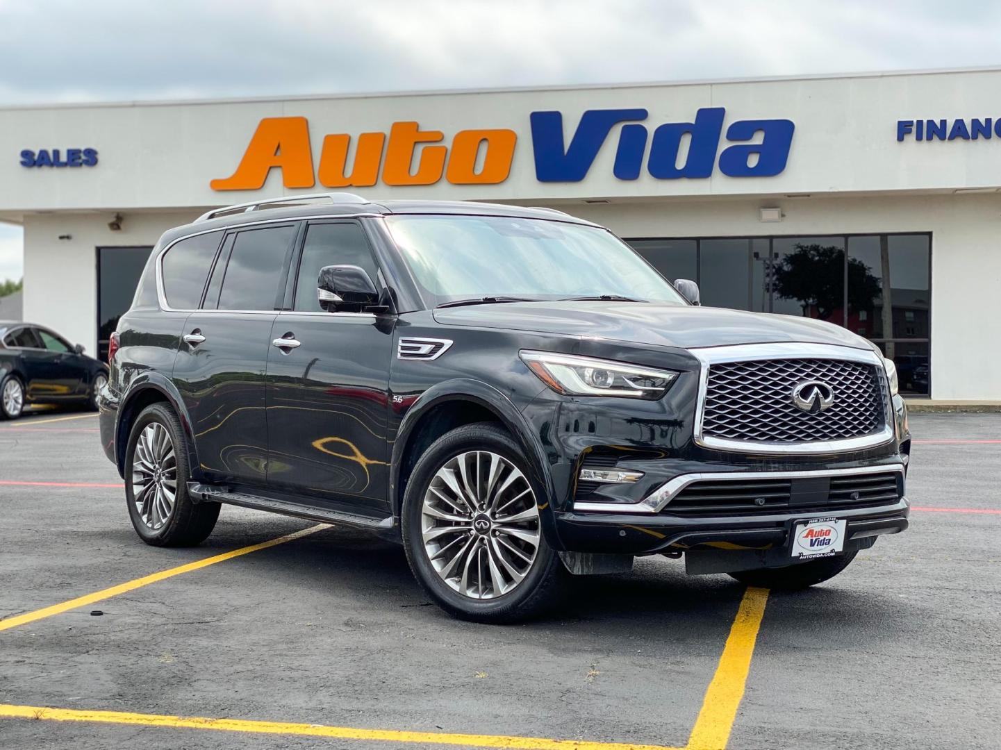 2018 BLACK Infiniti QX80 2WD (JN8AZ2NF5J9) with an 5.6L V8 DOHC 32V engine, 7A transmission, located at 8640 E R L Thornton Fwy, Dallas, TX, 75228, (469) 297-4144, 32.794128, -96.693008 - Photo#0