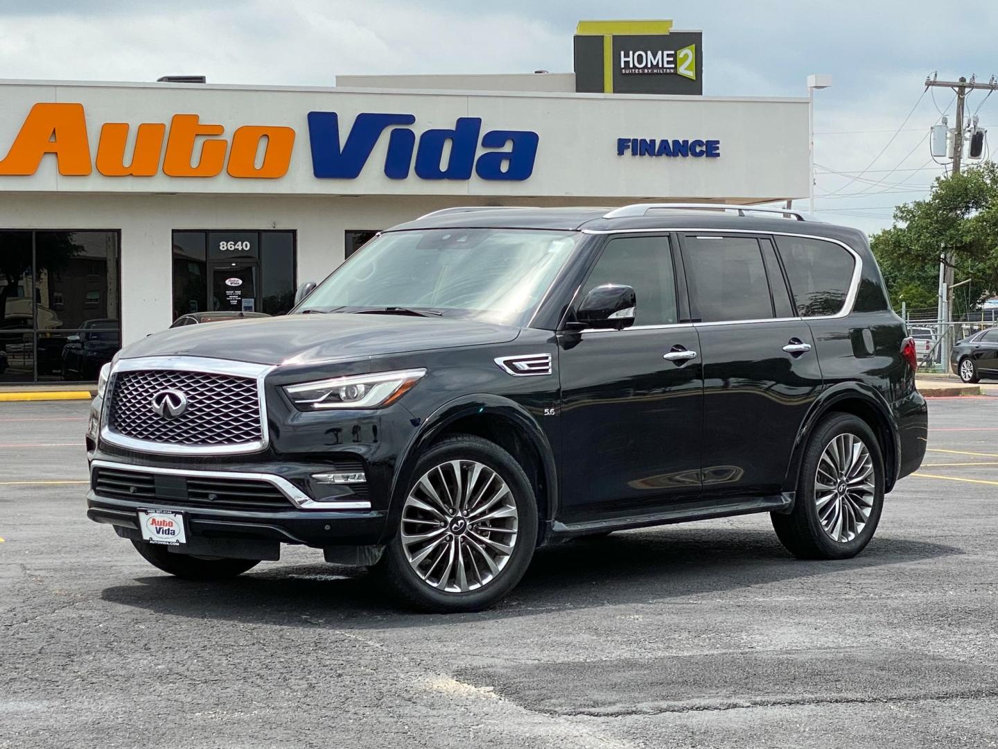 2018 BLACK Infiniti QX80 2WD (JN8AZ2NF5J9) with an 5.6L V8 DOHC 32V engine, 7A transmission, located at 8640 E R L Thornton Fwy, Dallas, TX, 75228, (469) 297-4144, 32.794128, -96.693008 - Photo#7