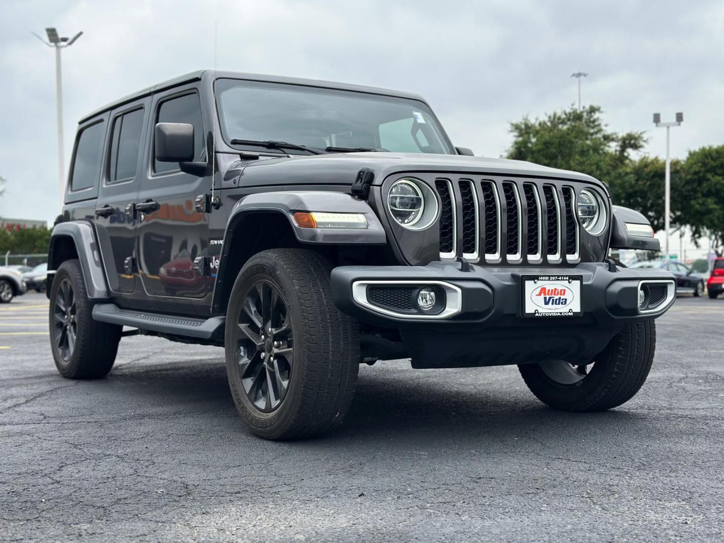 2021 GRAY Jeep Wrangler Unlimited Sahara 4XE (1C4JJXP60MW) with an 2.0L L4 DOHC 16V HYBRID engine, 8A transmission, located at 8640 E R L Thornton Fwy, Dallas, TX, 75228, (469) 297-4144, 32.794128, -96.693008 - Photo#2