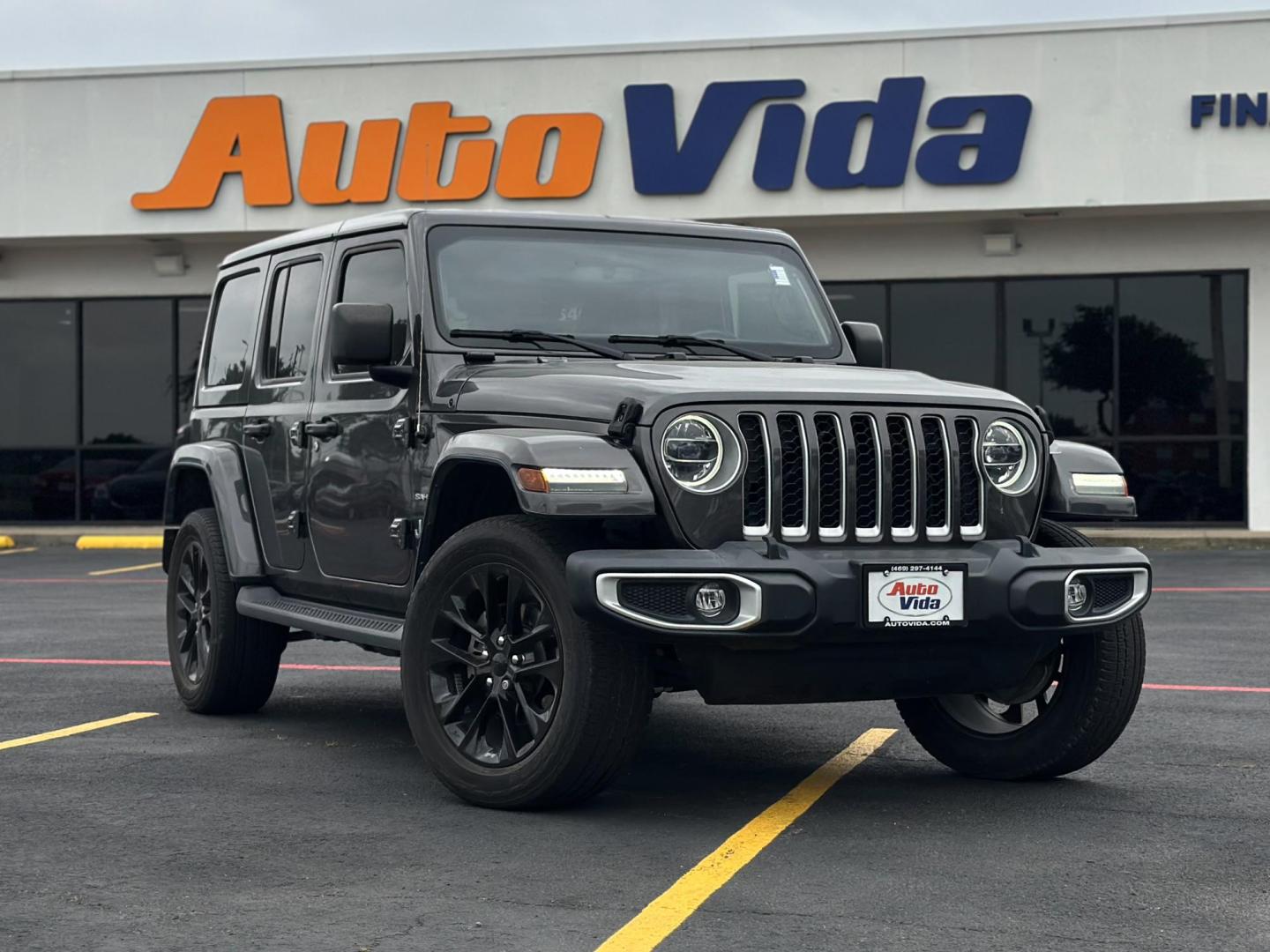 2021 GRAY Jeep Wrangler Unlimited Sahara 4XE (1C4JJXP60MW) with an 2.0L L4 DOHC 16V HYBRID engine, 8A transmission, located at 8640 E R L Thornton Fwy, Dallas, TX, 75228, (469) 297-4144, 32.794128, -96.693008 - Photo#0