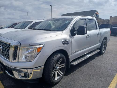 2017 Nissan Titan S Crew Cab 2WD