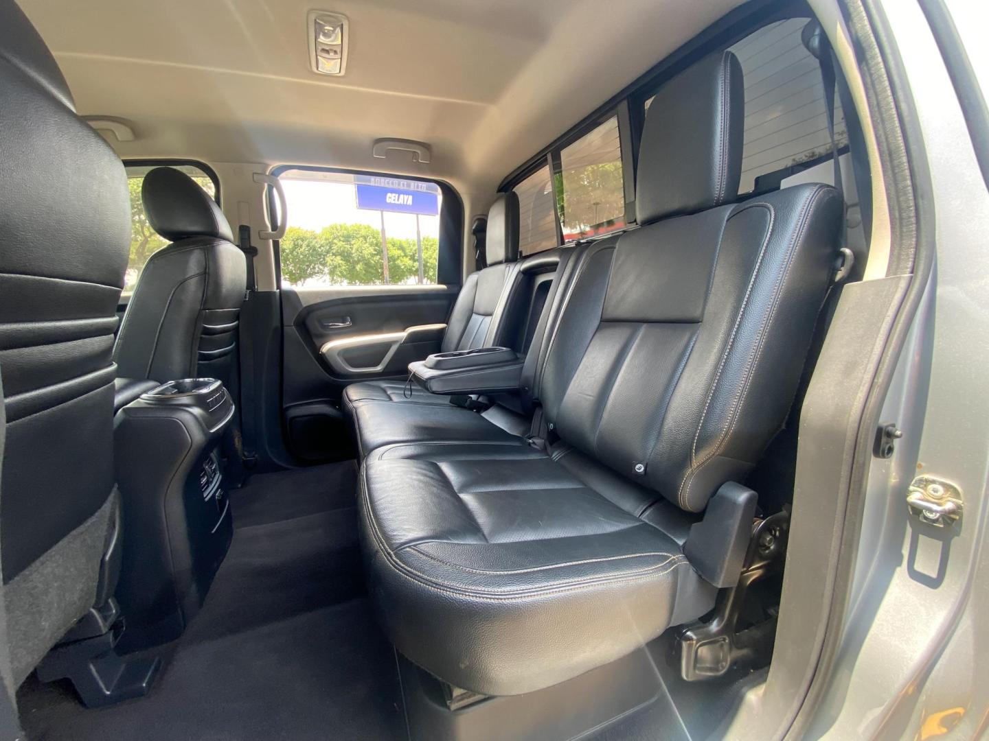 2017 SILVER Nissan Titan S Crew Cab 2WD (1N6AA1E68HN) with an 5.6L V8 DOHC 32V engine, 6A transmission, located at 8640 E R L Thornton Fwy, Dallas, TX, 75228, (469) 297-4144, 32.794128, -96.693008 - Photo#13