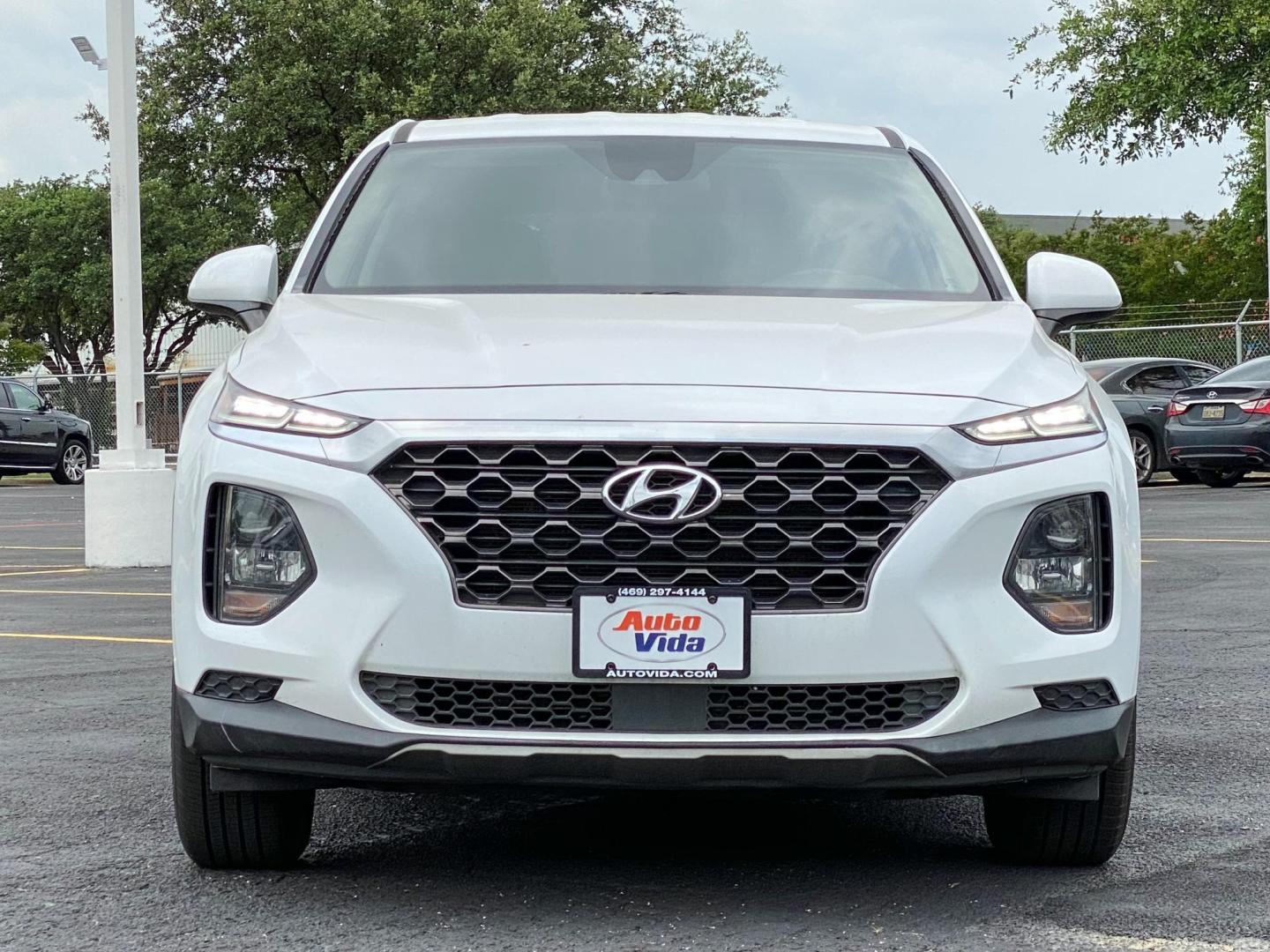 2020 WHITE Hyundai Santa Fe SE 2.4 (5NMS23AD1LH) with an 2.4L L4 DOHC 16V engine, 8A transmission, located at 8640 E R L Thornton Fwy, Dallas, TX, 75228, (469) 297-4144, 32.794128, -96.693008 - Photo#1