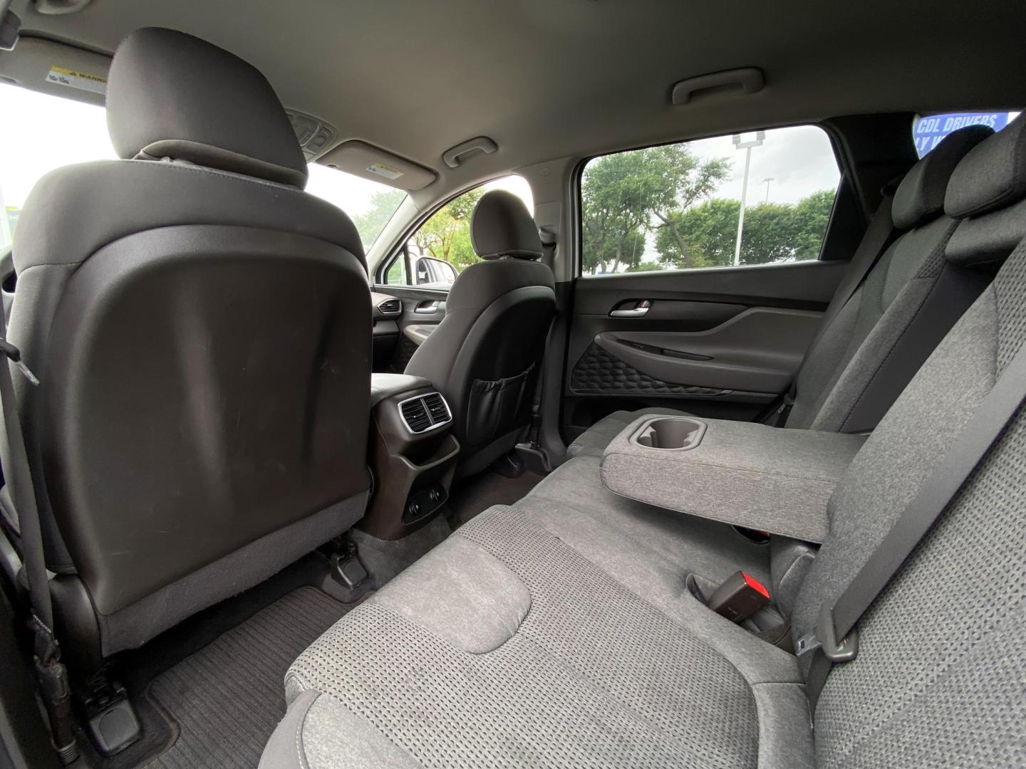 2020 WHITE Hyundai Santa Fe SE 2.4 (5NMS23AD1LH) with an 2.4L L4 DOHC 16V engine, 8A transmission, located at 8640 E R L Thornton Fwy, Dallas, TX, 75228, (469) 297-4144, 32.794128, -96.693008 - Photo#12