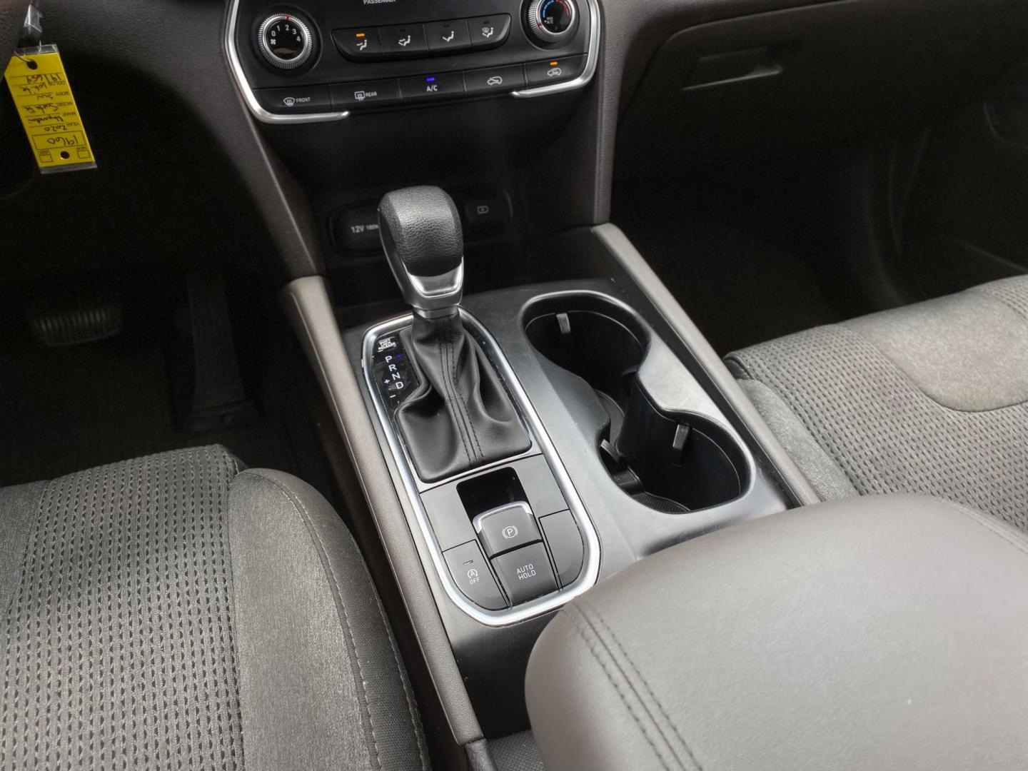 2020 WHITE Hyundai Santa Fe SE 2.4 (5NMS23AD1LH) with an 2.4L L4 DOHC 16V engine, 8A transmission, located at 8640 E R L Thornton Fwy, Dallas, TX, 75228, (469) 297-4144, 32.794128, -96.693008 - Photo#21