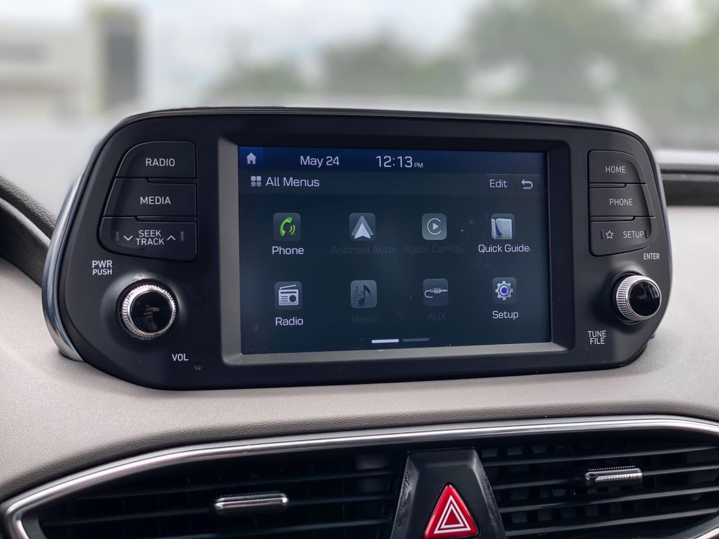 2020 WHITE Hyundai Santa Fe SE 2.4 (5NMS23AD1LH) with an 2.4L L4 DOHC 16V engine, 8A transmission, located at 8640 E R L Thornton Fwy, Dallas, TX, 75228, (469) 297-4144, 32.794128, -96.693008 - Photo#22
