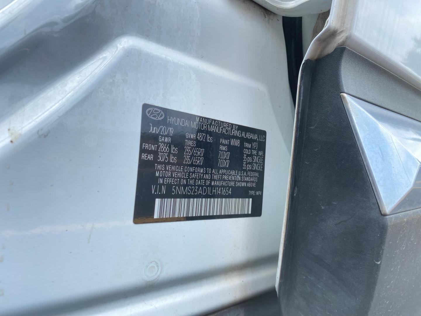 2020 WHITE Hyundai Santa Fe SE 2.4 (5NMS23AD1LH) with an 2.4L L4 DOHC 16V engine, 8A transmission, located at 8640 E R L Thornton Fwy, Dallas, TX, 75228, (469) 297-4144, 32.794128, -96.693008 - Photo#26