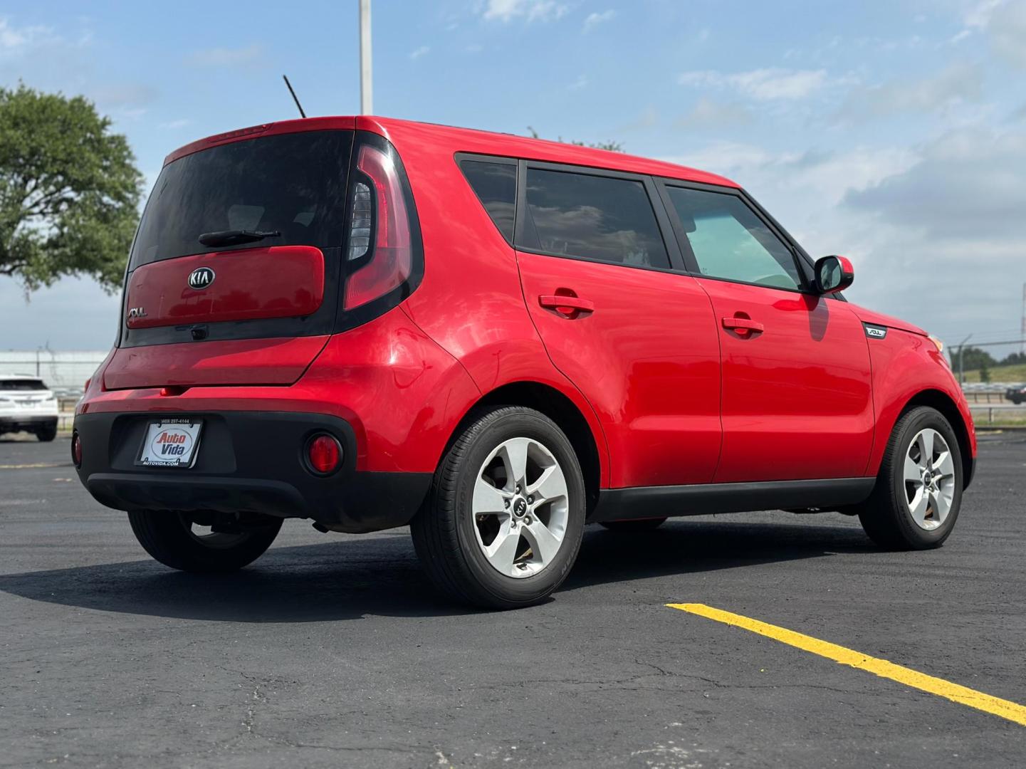 2019 RED Kia Soul Base 6M (KNDJN2A25K7) with an 1.6L L4 DOHC 16V engine, 6M transmission, located at 8640 E R L Thornton Fwy, Dallas, TX, 75228, (469) 297-4144, 32.794128, -96.693008 - Photo#3