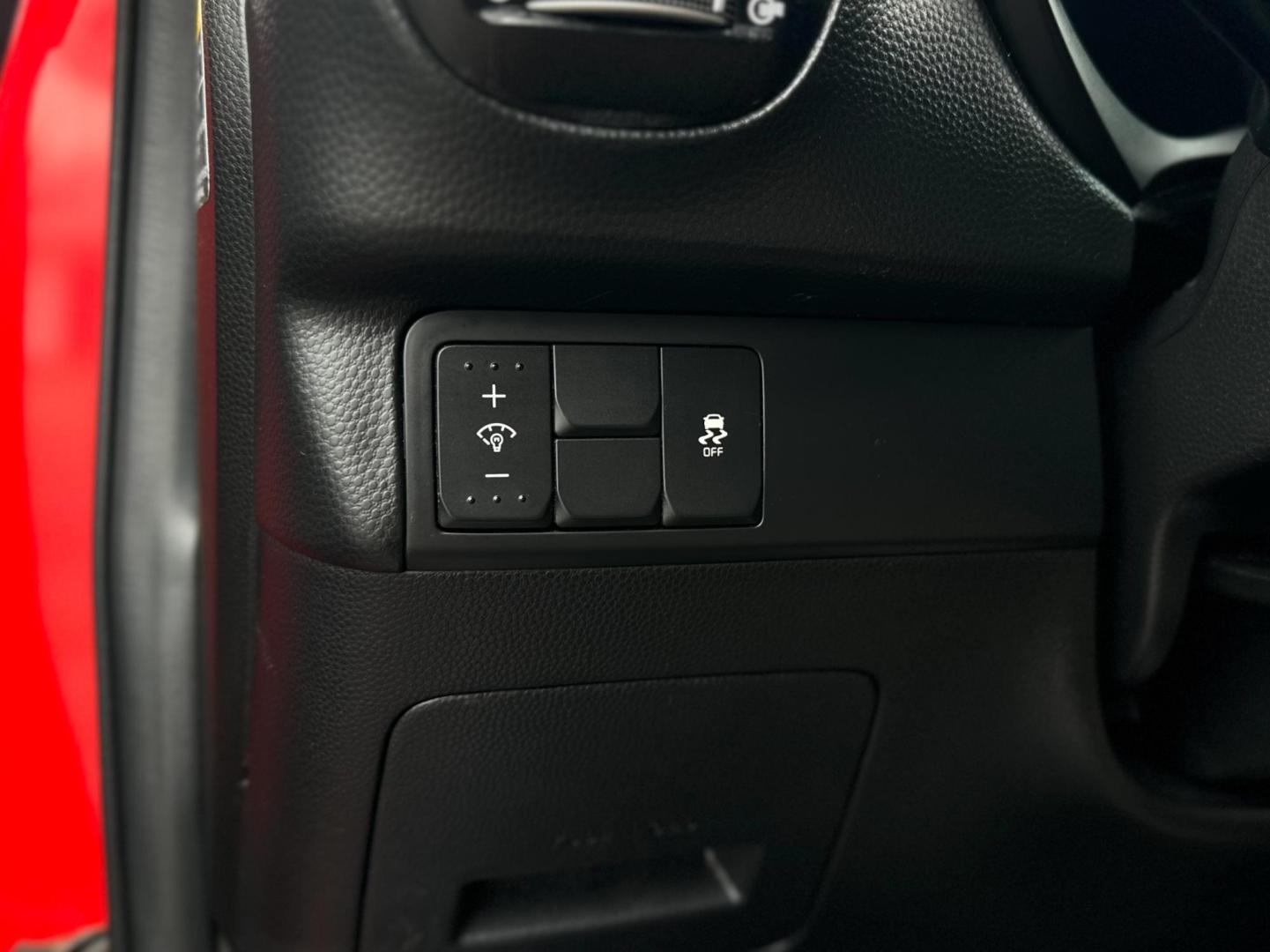 2019 RED Kia Soul Base 6M (KNDJN2A25K7) with an 1.6L L4 DOHC 16V engine, 6M transmission, located at 8640 E R L Thornton Fwy, Dallas, TX, 75228, (469) 297-4144, 32.794128, -96.693008 - Photo#20