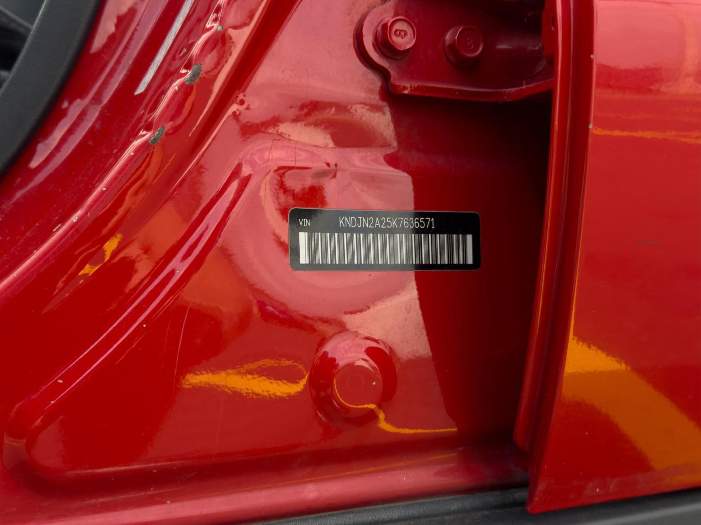 2019 RED Kia Soul Base 6M (KNDJN2A25K7) with an 1.6L L4 DOHC 16V engine, 6M transmission, located at 8640 E R L Thornton Fwy, Dallas, TX, 75228, (469) 297-4144, 32.794128, -96.693008 - Photo#23