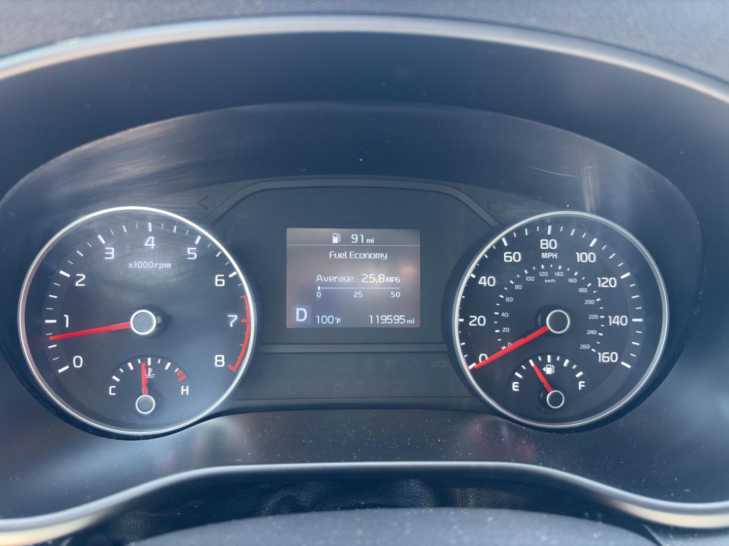 2020 GRAY Kia Sportage LX AWD (KNDPMCAC8L7) with an 2.4L V6 DOHC 24V engine, 6A transmission, located at 8640 E R L Thornton Fwy, Dallas, TX, 75228, (469) 297-4144, 32.794128, -96.693008 - Photo#17