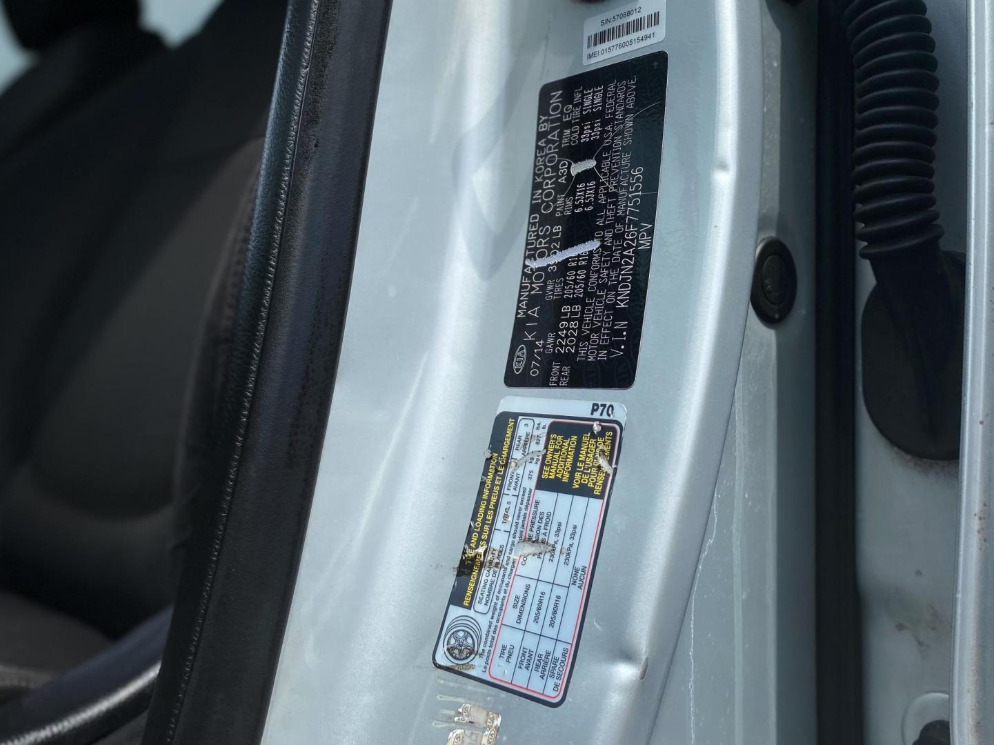 2015 SILVER Kia Soul Base (KNDJN2A26F7) with an 1.6L L4 DOHC 16V engine, located at 8640 E R L Thornton Fwy, Dallas, TX, 75228, (469) 297-4144, 32.794128, -96.693008 - Photo#26