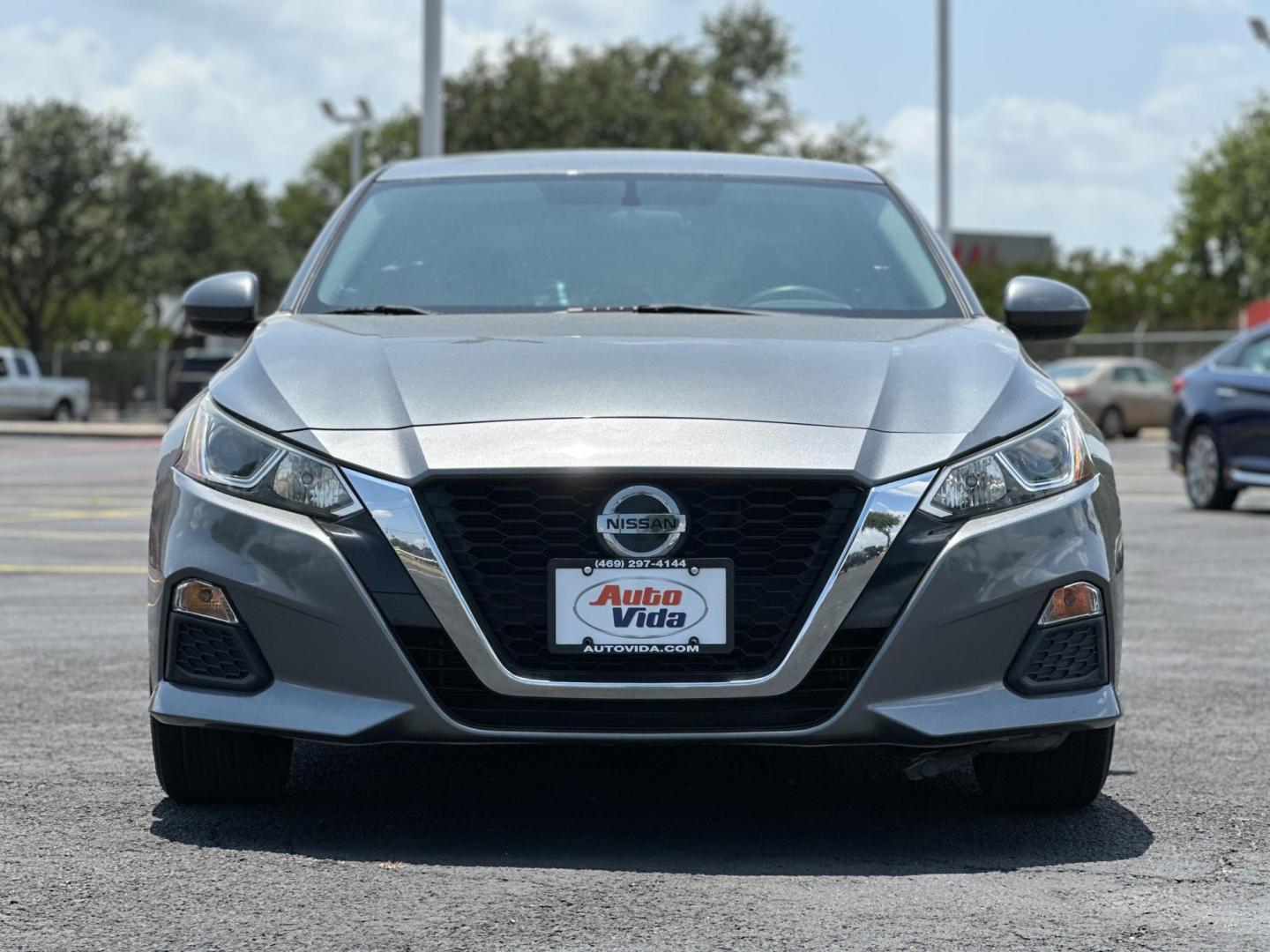 2020 GRAY Nissan Altima 2.5 S (1N4BL4BV6LC) with an 2.5L L4 DOHC 16V engine, CVT transmission, located at 8640 E R L Thornton Fwy, Dallas, TX, 75228, (469) 297-4144, 32.794128, -96.693008 - Photo#3