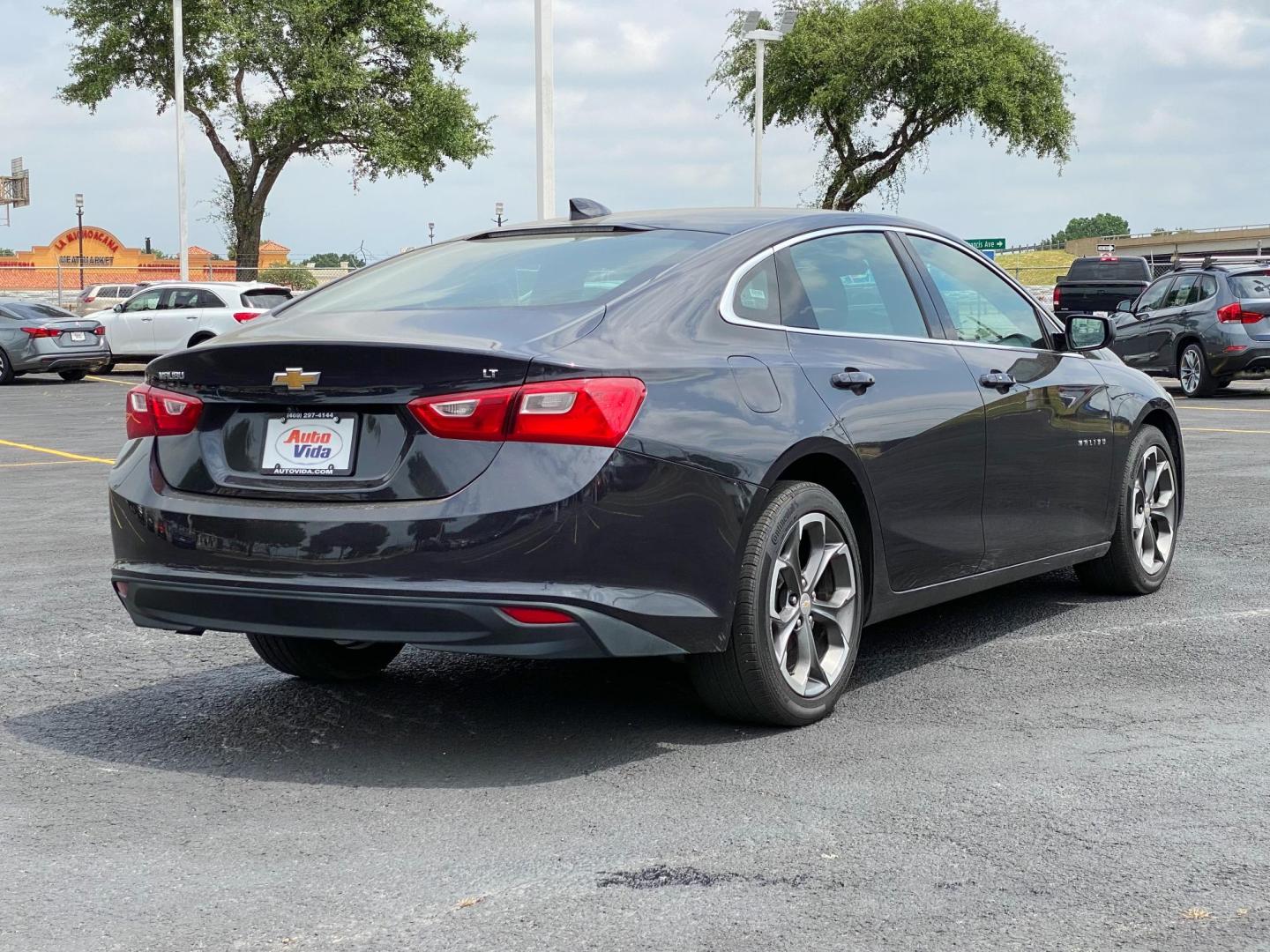 2023 GRAY Chevrolet Malibu 1LT (1G1ZD5ST4PF) with an 1.5L L4 DOHC 16V engine, 6A transmission, located at 8640 E R L Thornton Fwy, Dallas, TX, 75228, (469) 297-4144, 32.794128, -96.693008 - Photo#3