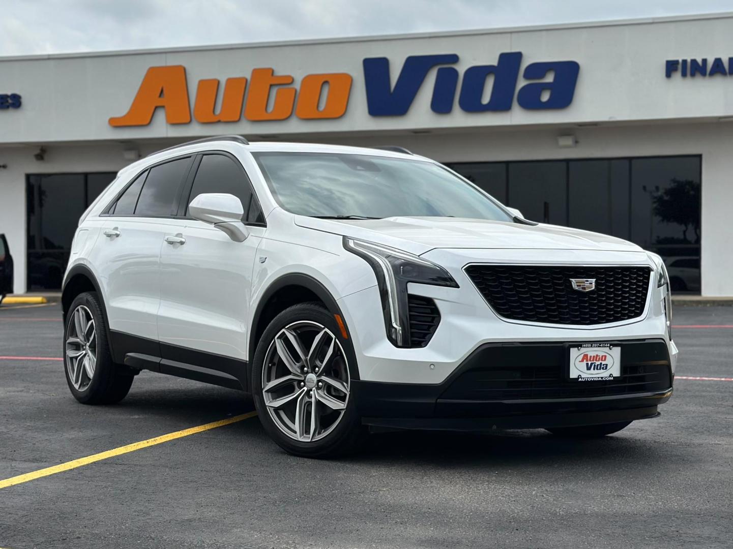 2020 WHITE Cadillac XT4 Sport (1GYFZER40LF) with an 2.0L L4 DOHC 16V engine, 9A transmission, located at 8640 E R L Thornton Fwy, Dallas, TX, 75228, (469) 297-4144, 32.794128, -96.693008 - Photo#0