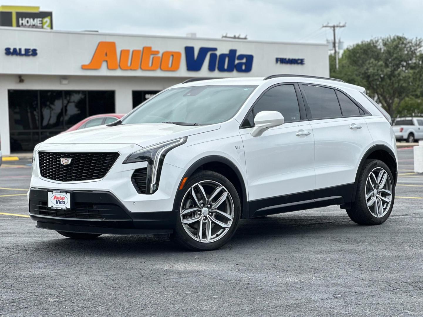 2020 WHITE Cadillac XT4 Sport (1GYFZER40LF) with an 2.0L L4 DOHC 16V engine, 9A transmission, located at 8640 E R L Thornton Fwy, Dallas, TX, 75228, (469) 297-4144, 32.794128, -96.693008 - Photo#8
