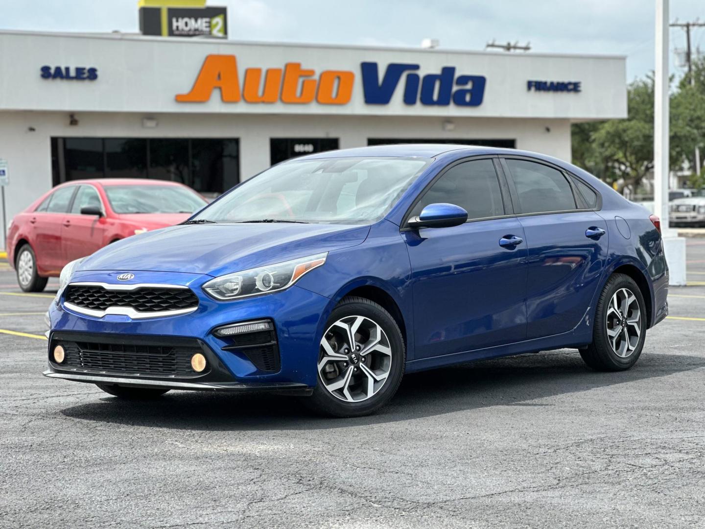 2019 BLUE Kia Forte LX 6A (3KPF24AD7KE) with an 2.0L L4 DOHC 16V engine, 6A transmission, located at 8640 E R L Thornton Fwy, Dallas, TX, 75228, (469) 297-4144, 32.794128, -96.693008 - Photo#7