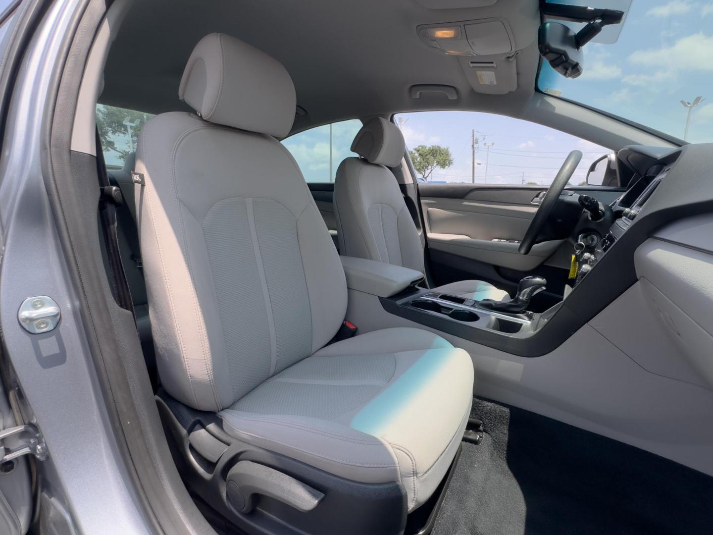2015 GRAY Hyundai Sonata ECO (5NPE24AF2FH) with an 1.6L L4 DOHC 16V engine, 7-Speed Automatic transmission, located at 8640 E R L Thornton Fwy, Dallas, TX, 75228, (469) 297-4144, 32.794128, -96.693008 - Photo#13