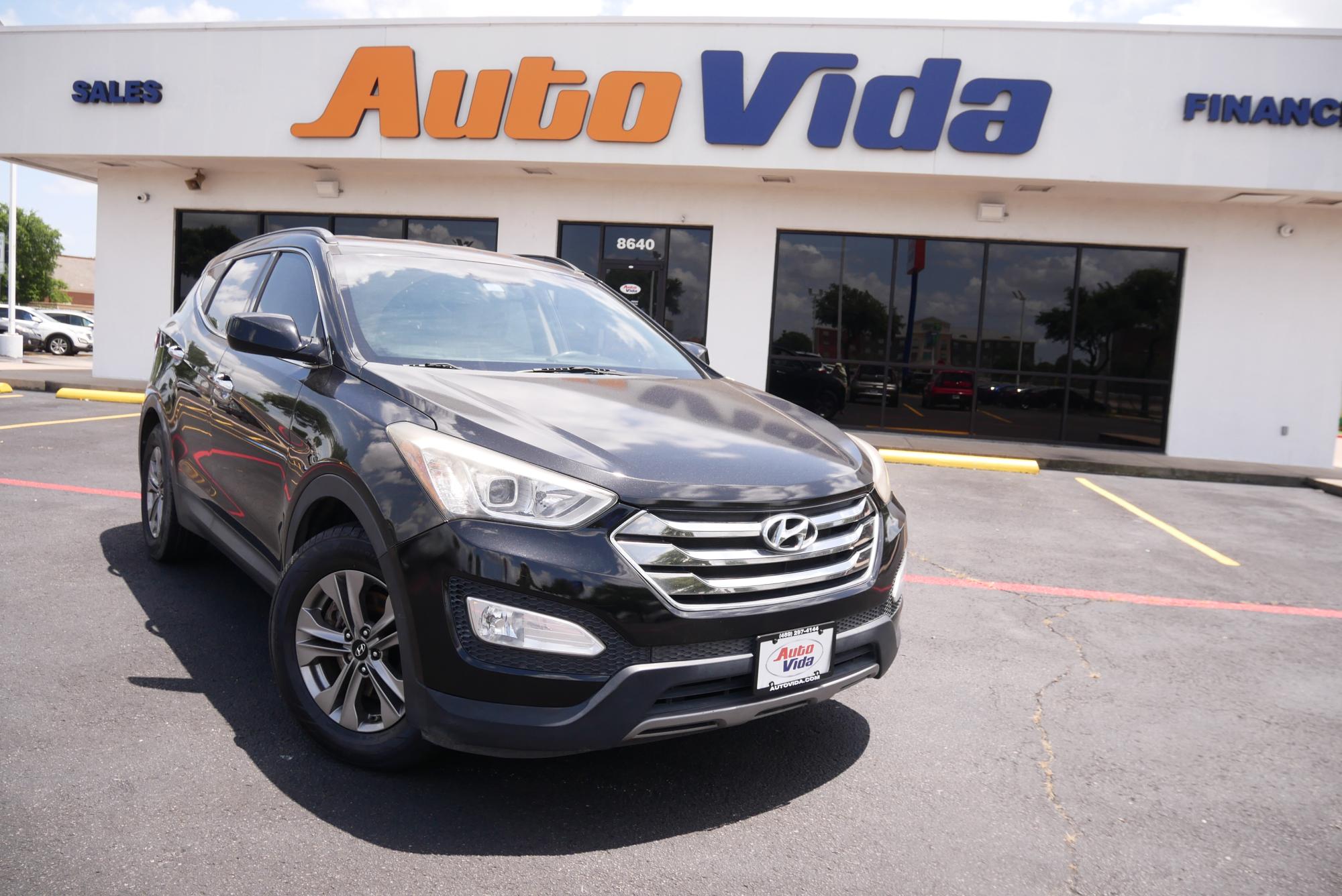 photo of 2016 Hyundai Santa Fe Sport 2.4 FWD