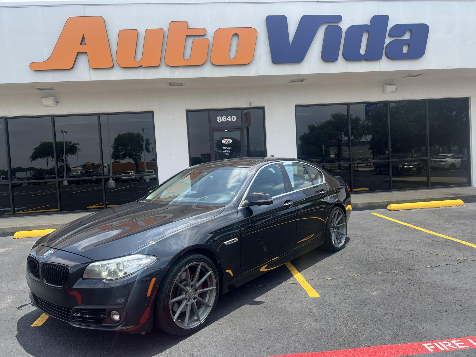 photo of 2015 BMW 5-Series 535i