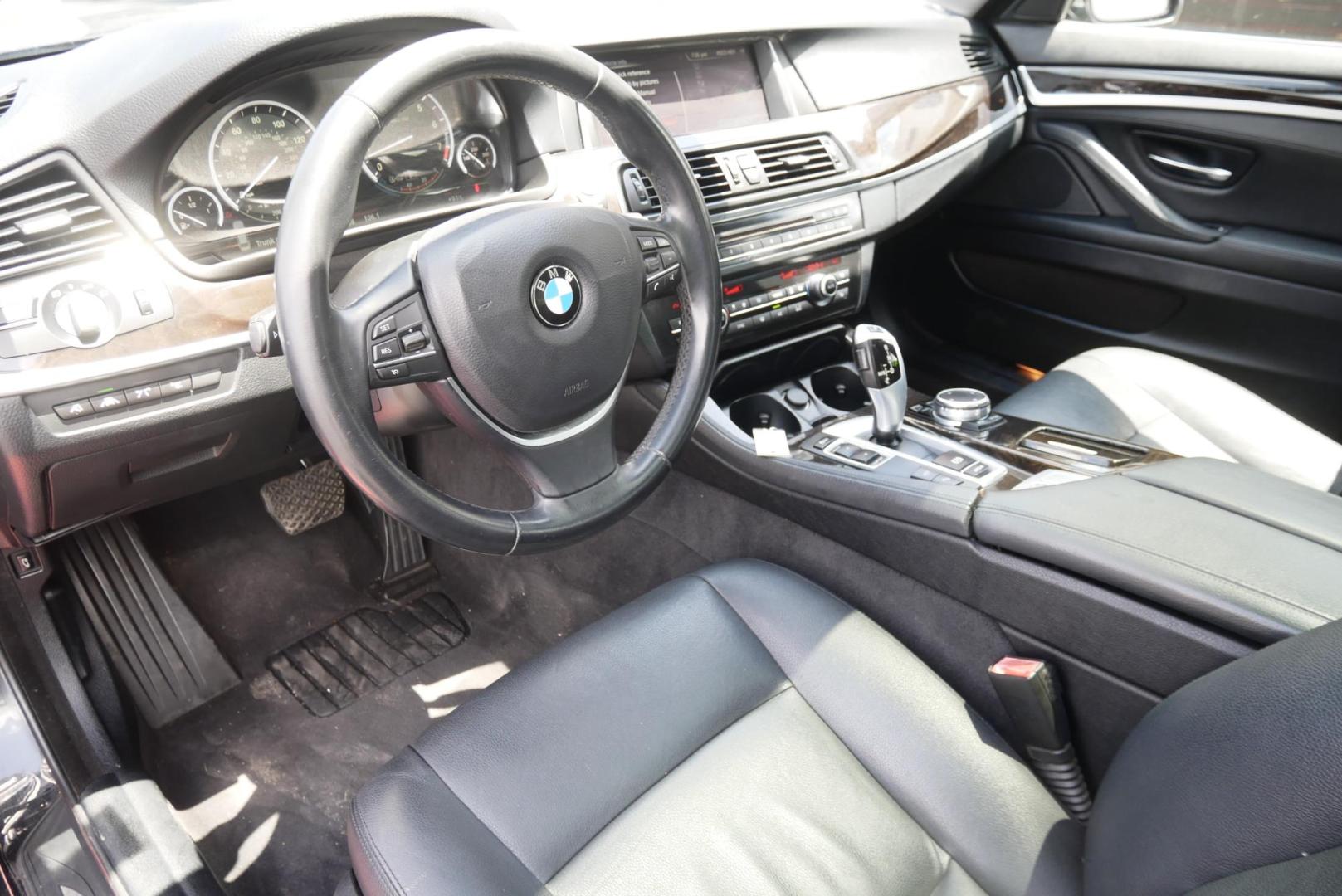 2015 BLACK BMW 5-Series 535i (WBA5B1C5XFG) with an 3.0L L6 DOHC 24V engine, 8-Speed Automatic transmission, located at 8640 E R L Thornton Fwy, Dallas, TX, 75228, (469) 297-4144, 32.794128, -96.693008 - Photo#8