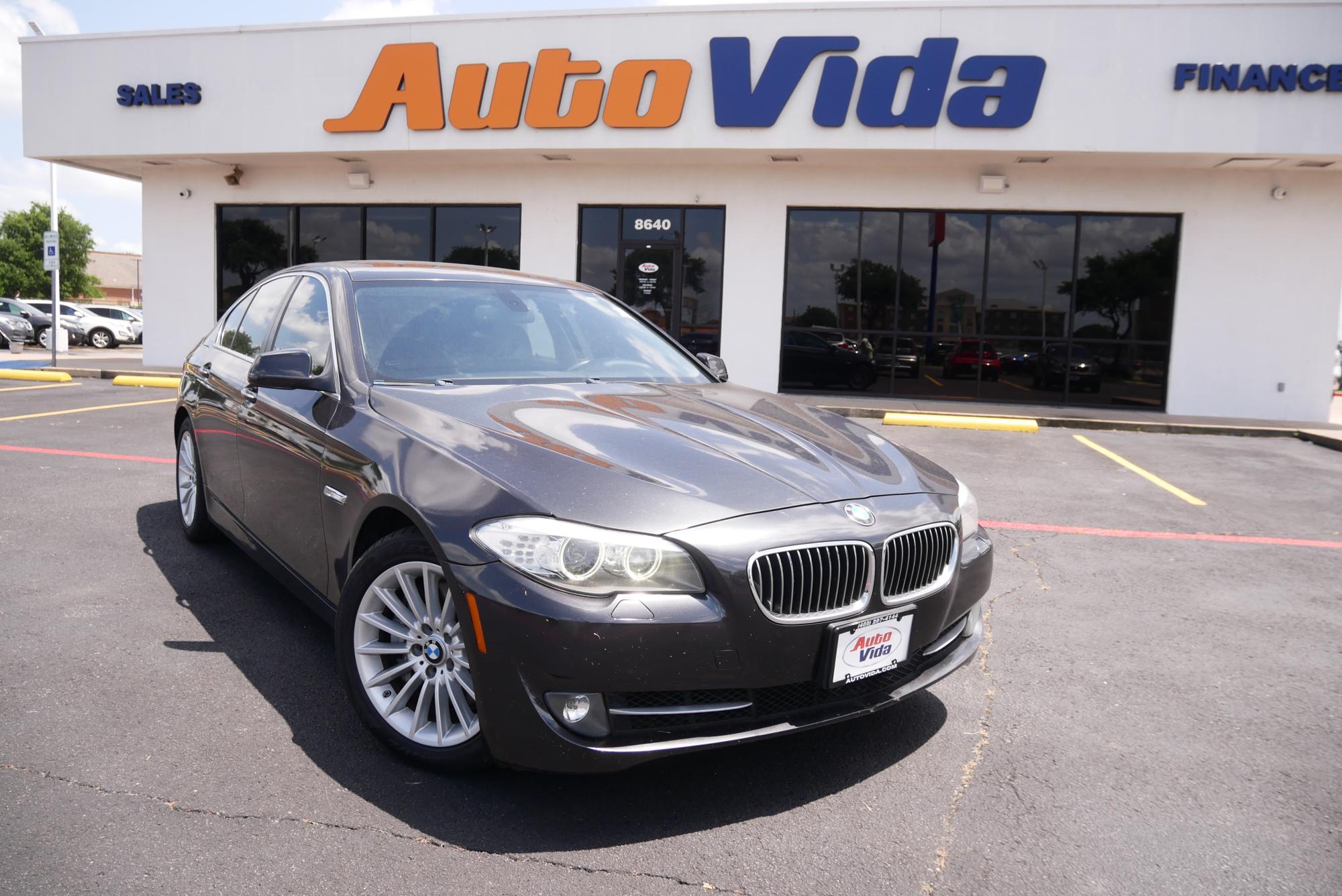 photo of 2012 BMW 5-Series 535i