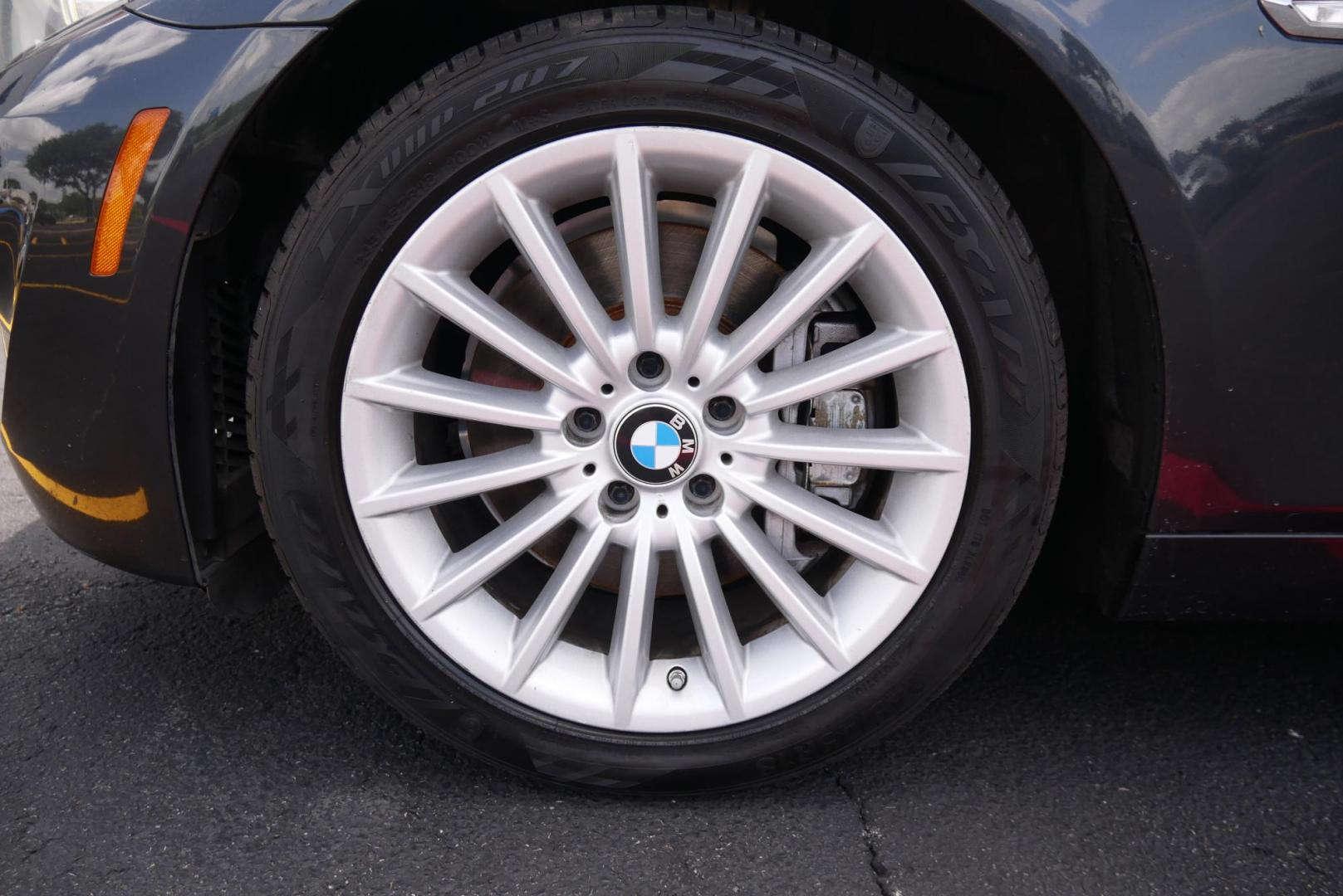 2012 BLACK BMW 5-Series 535i (WBAFR7C51CC) with an 3.0L L6 DOHC 24V engine, located at 8640 E R L Thornton Fwy, Dallas, TX, 75228, (469) 297-4144, 32.794128, -96.693008 - Photo#24