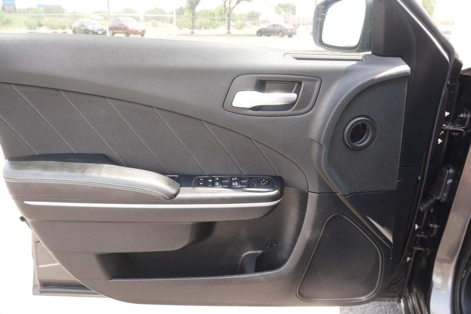 2020 GRAY Dodge Charger SXT (2C3CDXBG0LH) with an 3.6L V6 DOHC 24V engine, 8A transmission, located at 8640 E R L Thornton Fwy, Dallas, TX, 75228, (469) 297-4144, 32.794128, -96.693008 - Photo#10