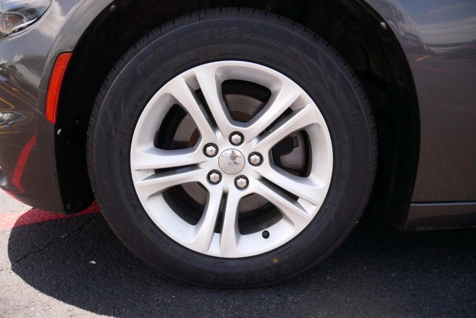 2020 GRAY Dodge Charger SXT (2C3CDXBG0LH) with an 3.6L V6 DOHC 24V engine, 8A transmission, located at 8640 E R L Thornton Fwy, Dallas, TX, 75228, (469) 297-4144, 32.794128, -96.693008 - Photo#20