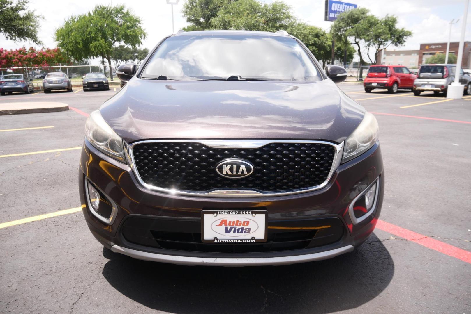 2017 BROWN Kia Sorento EX 2WD (5XYPH4A12HG) with an 2.4L L4 DOHC 16V engine, 6A transmission, located at 8640 E R L Thornton Fwy, Dallas, TX, 75228, (469) 297-4144, 32.794128, -96.693008 - Photo#7