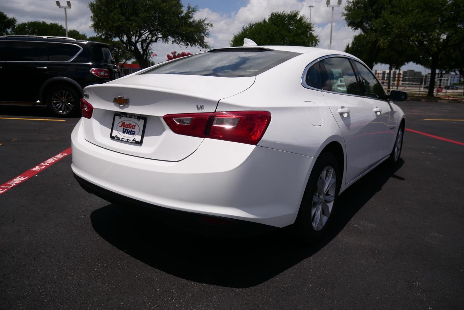2023 WHITE Chevrolet Malibu 1LT (1G1ZD5ST5PF) with an 1.5L L4 DOHC 16V engine, 6A transmission, located at 8640 E R L Thornton Fwy, Dallas, TX, 75228, (469) 297-4144, 32.794128, -96.693008 - Photo#2