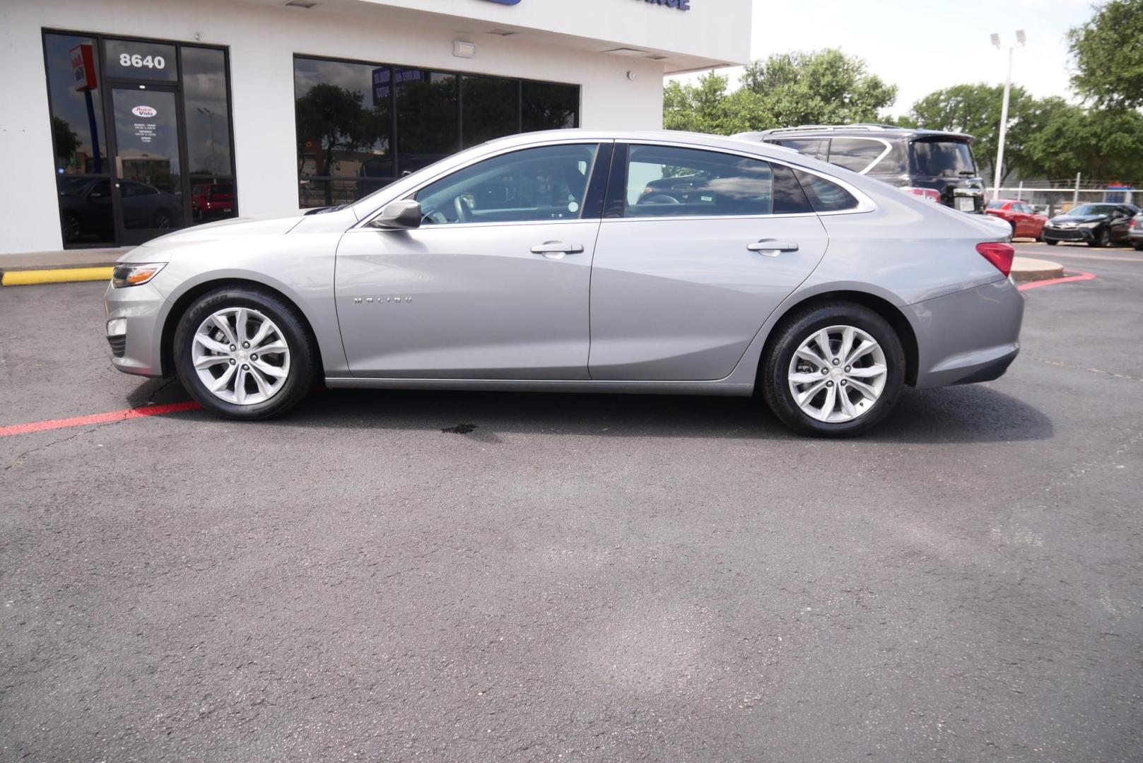2023 GRAY Chevrolet Malibu 1LT (1G1ZD5ST7PF) with an 1.5L L4 DOHC 16V engine, 6A transmission, located at 8640 E R L Thornton Fwy, Dallas, TX, 75228, (469) 297-4144, 32.794128, -96.693008 - Photo#5