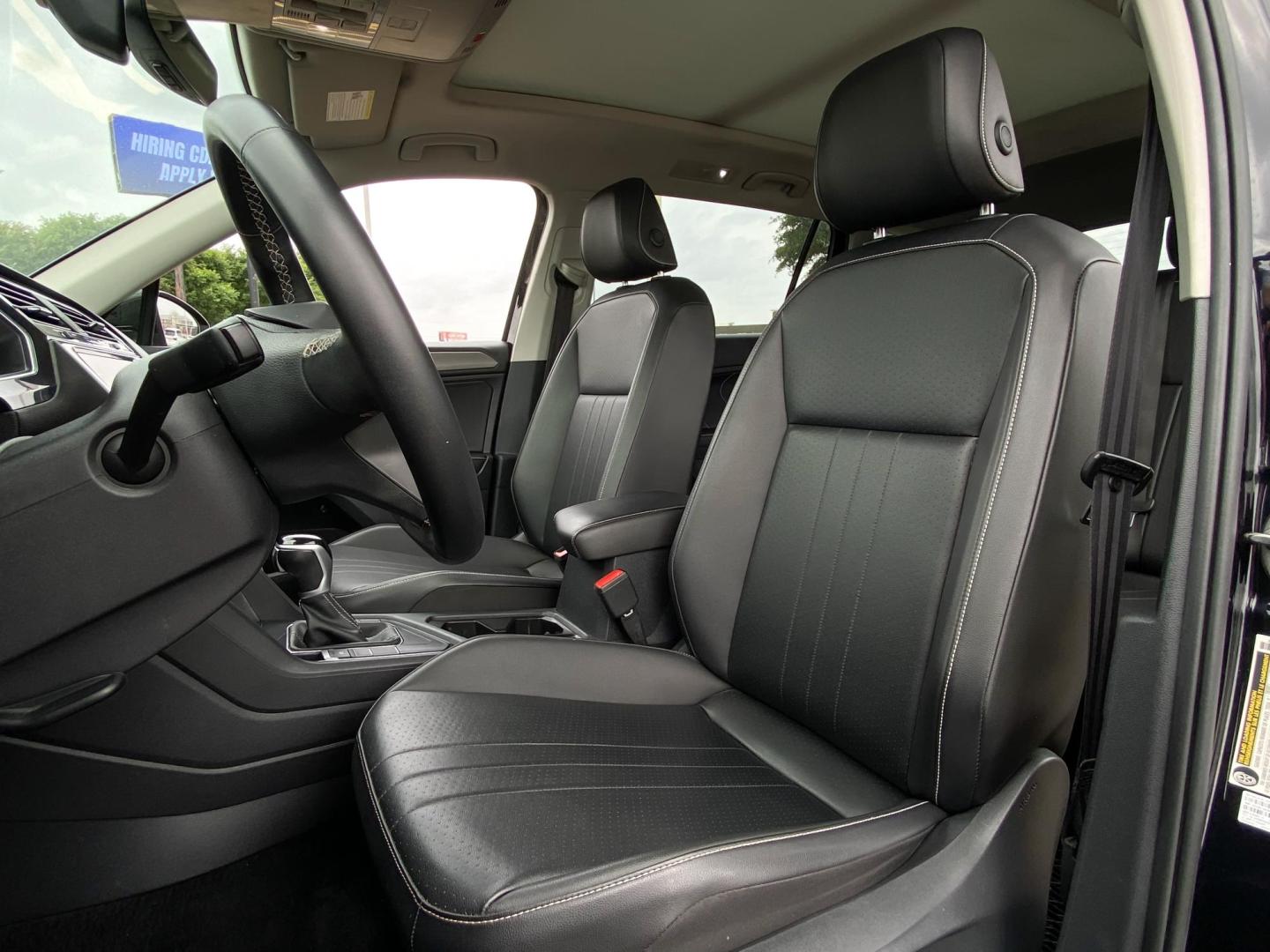 2022 BLACK Volkswagen Tiguan SE (3VV3B7AX8NM) with an 2.0L L4 DOHC 16V TURBO engine, 8A transmission, located at 8640 E R L Thornton Fwy, Dallas, TX, 75228, (469) 297-4144, 32.794128, -96.693008 - Photo#10