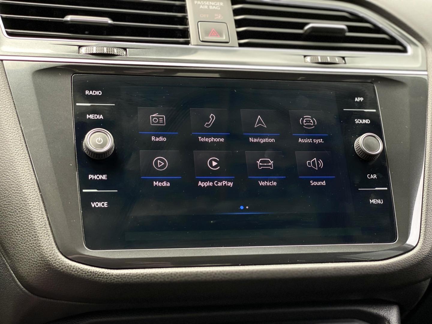2022 BLACK Volkswagen Tiguan SE (3VV3B7AX8NM) with an 2.0L L4 DOHC 16V TURBO engine, 8A transmission, located at 8640 E R L Thornton Fwy, Dallas, TX, 75228, (469) 297-4144, 32.794128, -96.693008 - Photo#27