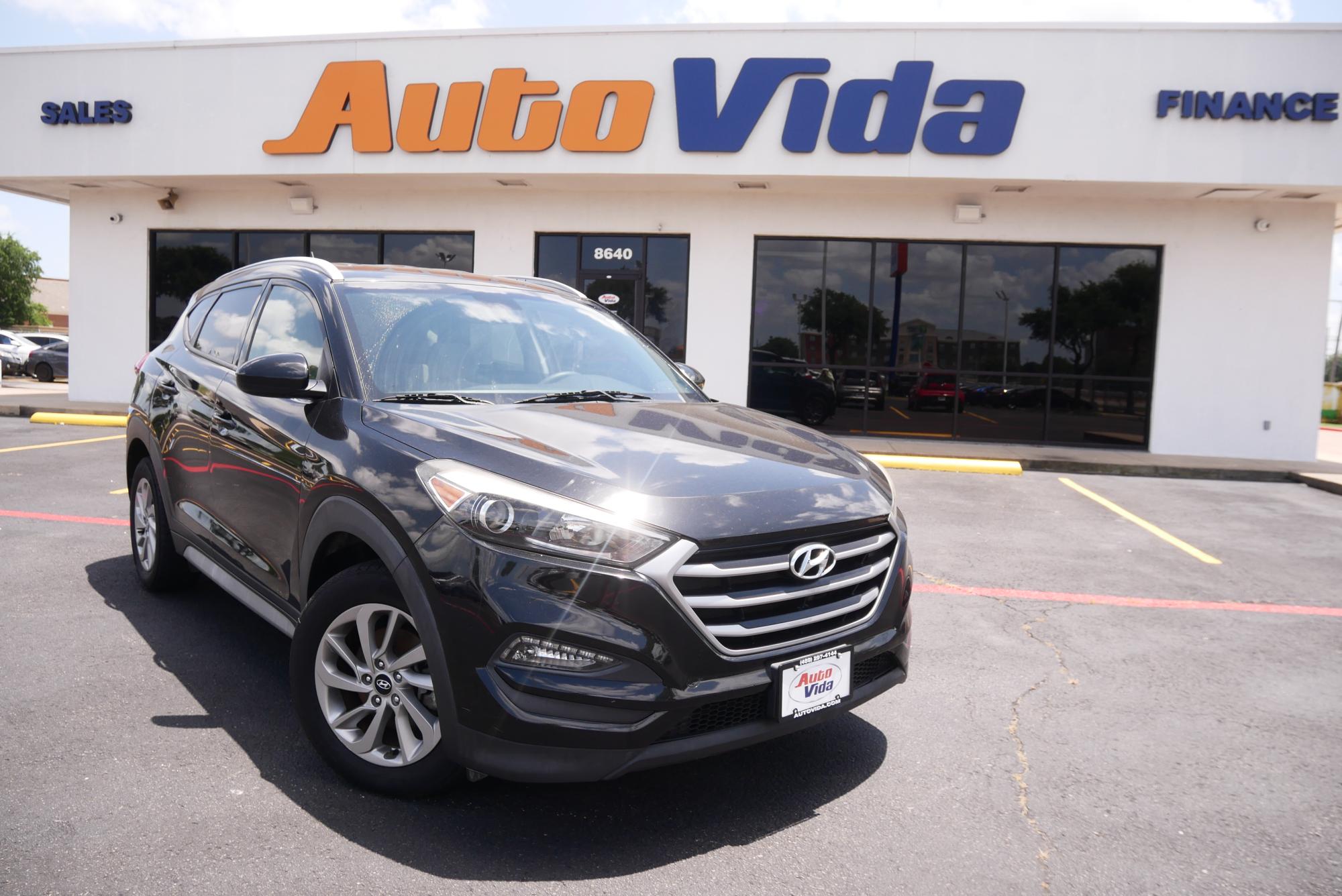 photo of 2017 Hyundai Tucson SE w/Preferred Package AWD