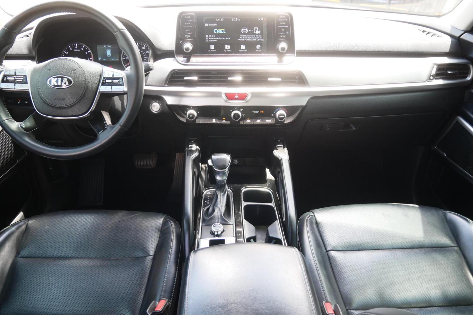 2020 GREEN Kia Telluride S (5XYP64HC1LG) with an 3.8L V6 DOHC 24V engine, 8A transmission, located at 8640 E R L Thornton Fwy, Dallas, TX, 75228, (469) 297-4144, 32.794128, -96.693008 - Photo#20