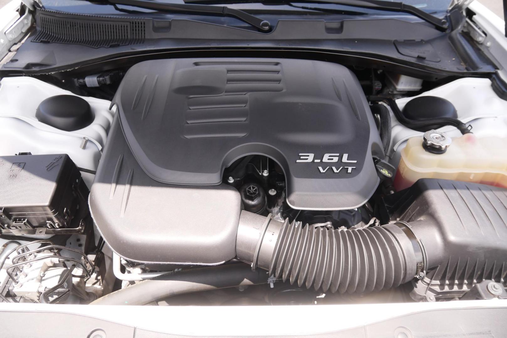 2023 WHITE Dodge Charger SXT (2C3CDXBG0PH) with an 3.6L V6 DOHC 24V engine, 8A transmission, located at 8640 E R L Thornton Fwy, Dallas, TX, 75228, (469) 297-4144, 32.794128, -96.693008 - Photo#20