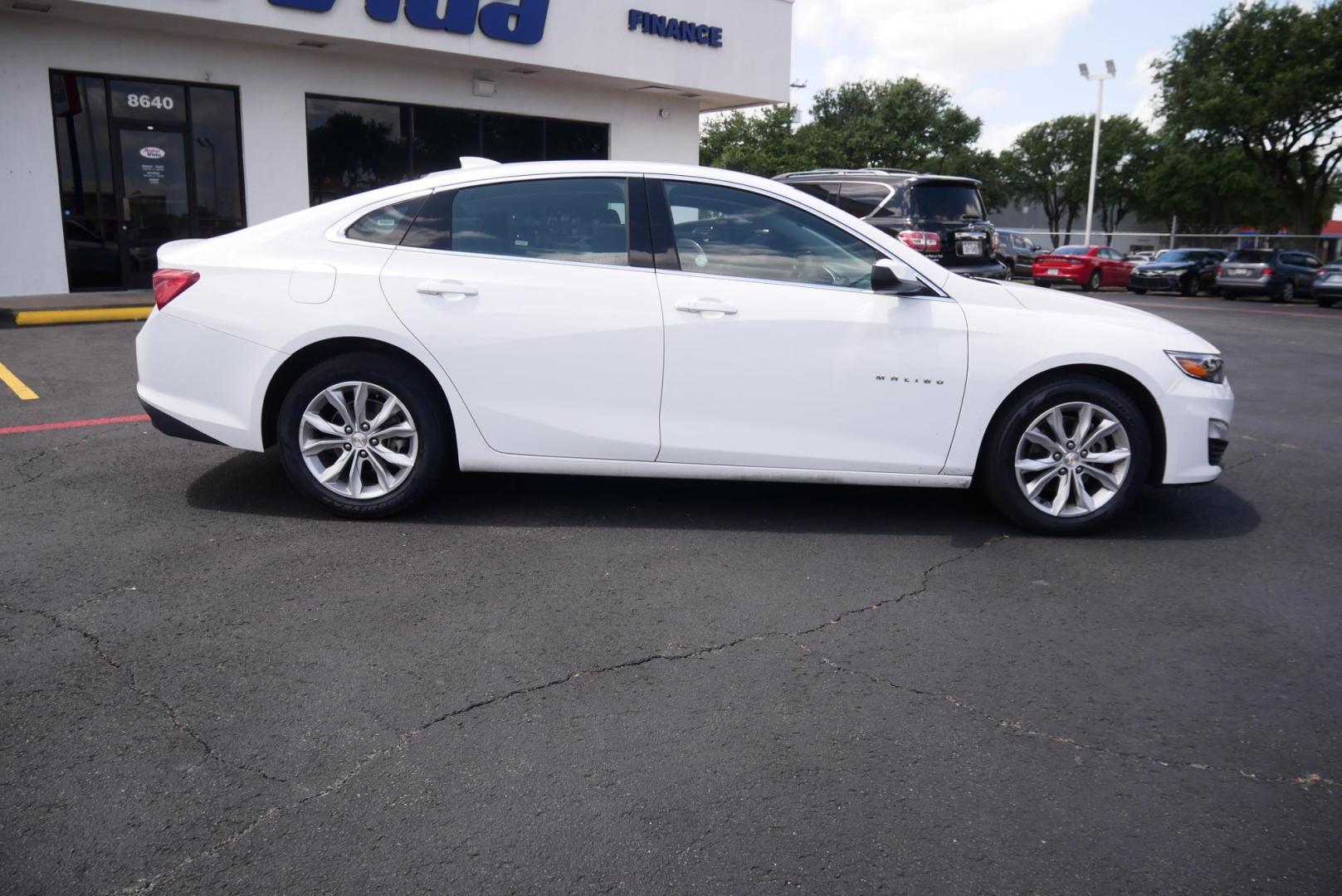 2023 WHITE Chevrolet Malibu 1LT (1G1ZD5ST7PF) with an 1.5L L4 DOHC 16V engine, 6A transmission, located at 8640 E R L Thornton Fwy, Dallas, TX, 75228, (469) 297-4144, 32.794128, -96.693008 - Photo#1