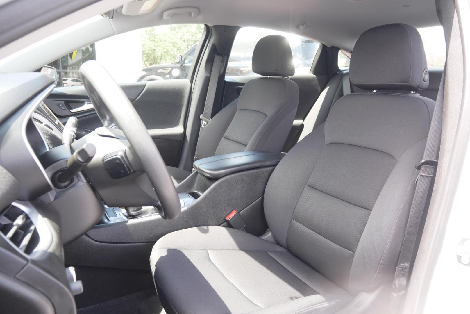 2023 WHITE Chevrolet Malibu 1LT (1G1ZD5ST7PF) with an 1.5L L4 DOHC 16V engine, 6A transmission, located at 8640 E R L Thornton Fwy, Dallas, TX, 75228, (469) 297-4144, 32.794128, -96.693008 - Photo#9