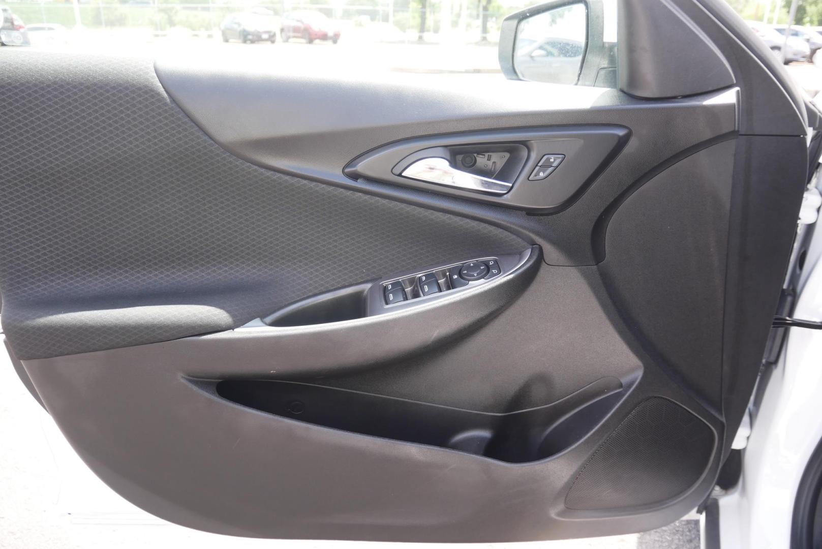2023 WHITE Chevrolet Malibu 1LT (1G1ZD5ST7PF) with an 1.5L L4 DOHC 16V engine, 6A transmission, located at 8640 E R L Thornton Fwy, Dallas, TX, 75228, (469) 297-4144, 32.794128, -96.693008 - Photo#10