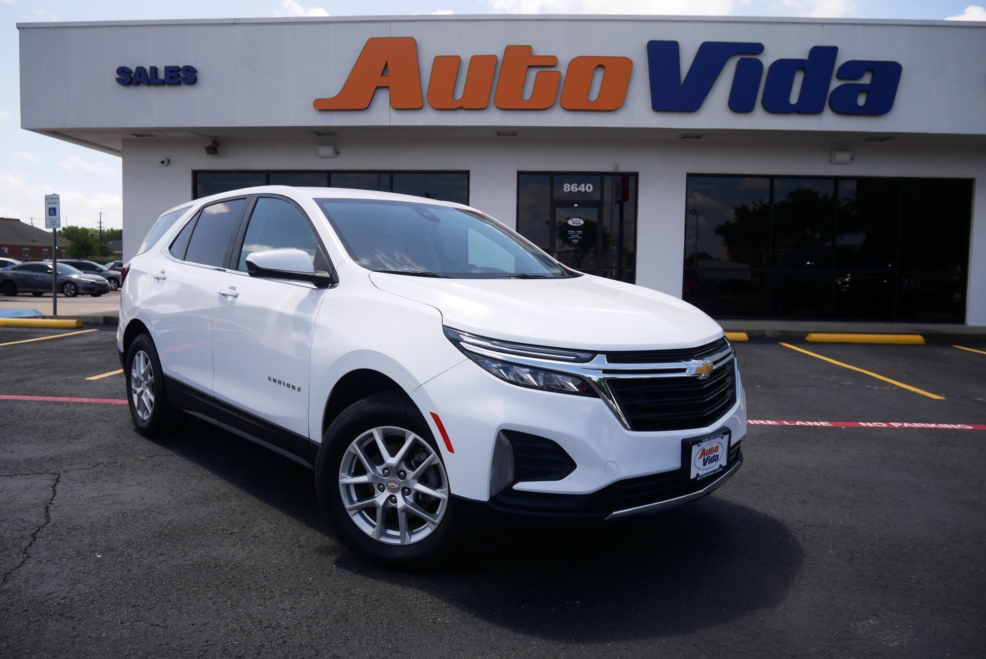 photo of 2023 Chevrolet Equinox LT AWD