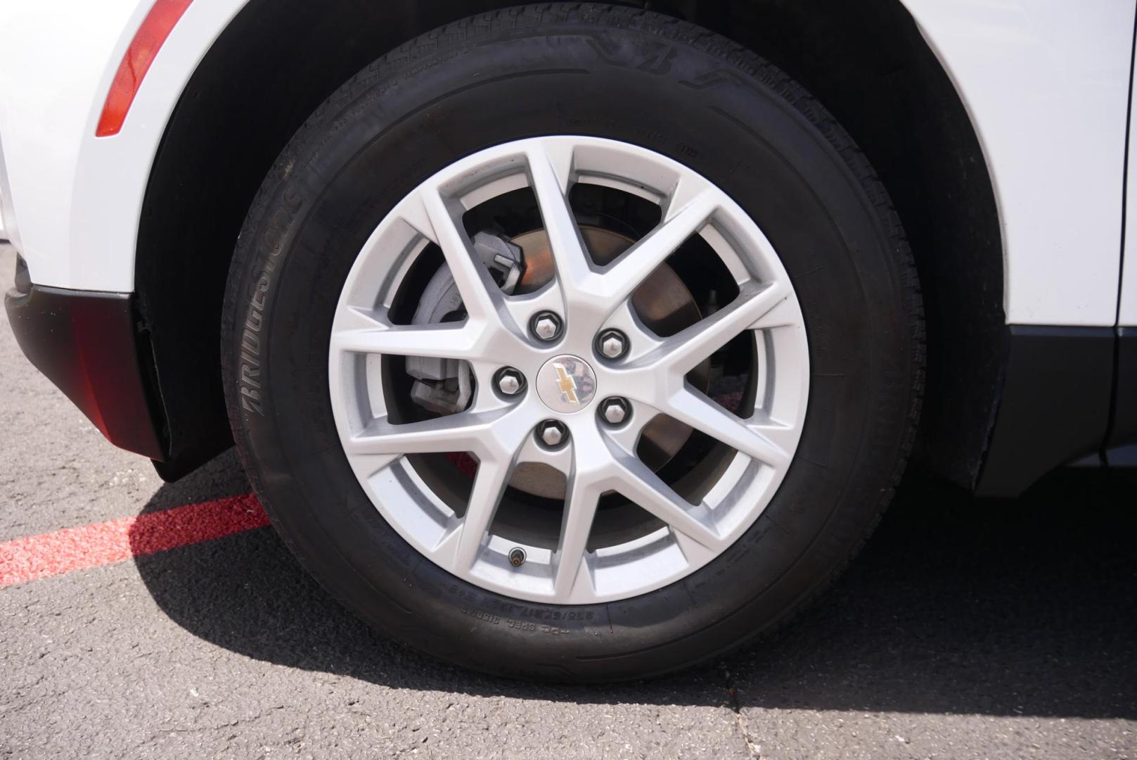 2023 WHITE Chevrolet Equinox LT AWD (3GNAXUEG3PL) with an 1.5L L4 DOHC 16V TURBO engine, 6A transmission, located at 8640 E R L Thornton Fwy, Dallas, TX, 75228, (469) 297-4144, 32.794128, -96.693008 - Photo#22